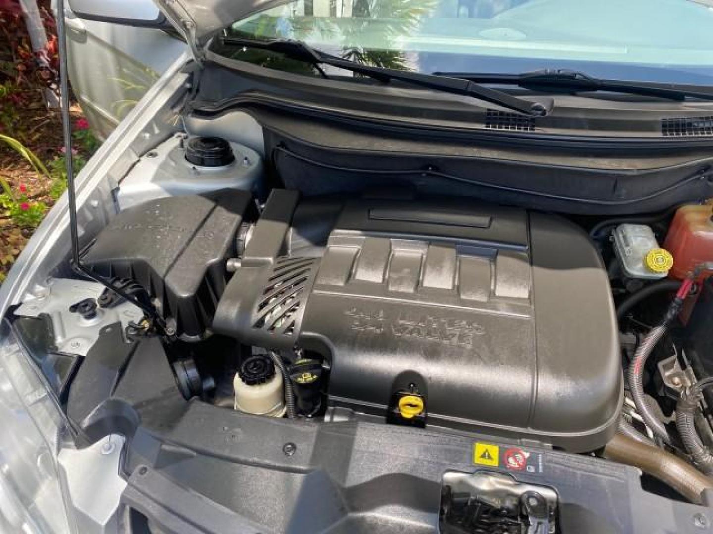 2008 Bright Silver Metallic /Pastel Slate Gray Chrysler Pacifica Touring 1 OWNER NC LOW MILES 55,531 (2A8GM68X38R) with an 4.0L SOHC V6 Engine engine, Automatic transmission, located at 4701 North Dixie Hwy, Pompano Beach, FL, 33064, (954) 422-2889, 26.240938, -80.123474 - OUR WEBPAGE FLORIDACARS1.COM HAS OVER 100 PHOTOS AND FREE CARFAX LINK 2008 CHRYSLER PACIFICA TOURING SIGNATURE SERIES $ 32,895 NEW! VIN: 2A8GM68X38R629737 2 A 8 G M 6 8 X 3 8 R 6 2 9 7 3 7 4 DOOR WAGON/SPORT UTILITY 4.0L V6 F SOHC 24V GASOLINE FRONT WHEEL DRIVE [29W] 29W TOURING SIGNATURE SERIES CUS - Photo#24