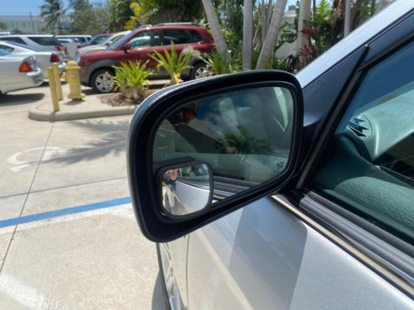 2008 Bright Silver Metallic /Pastel Slate Gray Chrysler Pacifica Touring 1 OWNER NC LOW MILES 55,531 (2A8GM68X38R) with an 4.0L SOHC V6 Engine engine, Automatic transmission, located at 4701 North Dixie Hwy, Pompano Beach, FL, 33064, (954) 422-2889, 26.240938, -80.123474 - OUR WEBPAGE FLORIDACARS1.COM HAS OVER 100 PHOTOS AND FREE CARFAX LINK 2008 CHRYSLER PACIFICA TOURING SIGNATURE SERIES $ 32,895 NEW! VIN: 2A8GM68X38R629737 2 A 8 G M 6 8 X 3 8 R 6 2 9 7 3 7 4 DOOR WAGON/SPORT UTILITY 4.0L V6 F SOHC 24V GASOLINE FRONT WHEEL DRIVE [29W] 29W TOURING SIGNATURE SERIES CUS - Photo#28