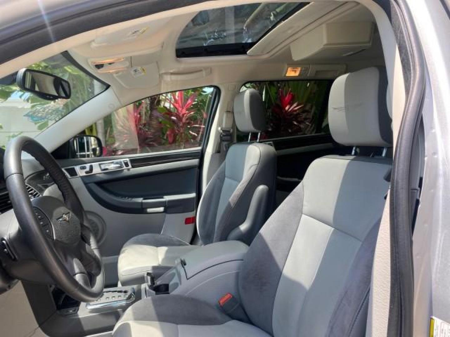 2008 Bright Silver Metallic /Pastel Slate Gray Chrysler Pacifica Touring 1 OWNER NC LOW MILES 55,531 (2A8GM68X38R) with an 4.0L SOHC V6 Engine engine, Automatic transmission, located at 4701 North Dixie Hwy, Pompano Beach, FL, 33064, (954) 422-2889, 26.240938, -80.123474 - OUR WEBPAGE FLORIDACARS1.COM HAS OVER 100 PHOTOS AND FREE CARFAX LINK 2008 CHRYSLER PACIFICA TOURING SIGNATURE SERIES $ 32,895 NEW! VIN: 2A8GM68X38R629737 2 A 8 G M 6 8 X 3 8 R 6 2 9 7 3 7 4 DOOR WAGON/SPORT UTILITY 4.0L V6 F SOHC 24V GASOLINE FRONT WHEEL DRIVE [29W] 29W TOURING SIGNATURE SERIES CUS - Photo#32