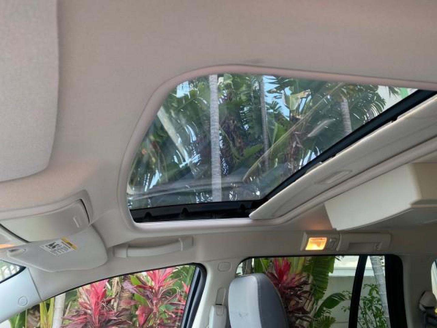 2008 Bright Silver Metallic /Pastel Slate Gray Chrysler Pacifica Touring 1 OWNER NC LOW MILES 55,531 (2A8GM68X38R) with an 4.0L SOHC V6 Engine engine, Automatic transmission, located at 4701 North Dixie Hwy, Pompano Beach, FL, 33064, (954) 422-2889, 26.240938, -80.123474 - OUR WEBPAGE FLORIDACARS1.COM HAS OVER 100 PHOTOS AND FREE CARFAX LINK 2008 CHRYSLER PACIFICA TOURING SIGNATURE SERIES $ 32,895 NEW! VIN: 2A8GM68X38R629737 2 A 8 G M 6 8 X 3 8 R 6 2 9 7 3 7 4 DOOR WAGON/SPORT UTILITY 4.0L V6 F SOHC 24V GASOLINE FRONT WHEEL DRIVE [29W] 29W TOURING SIGNATURE SERIES CUS - Photo#50