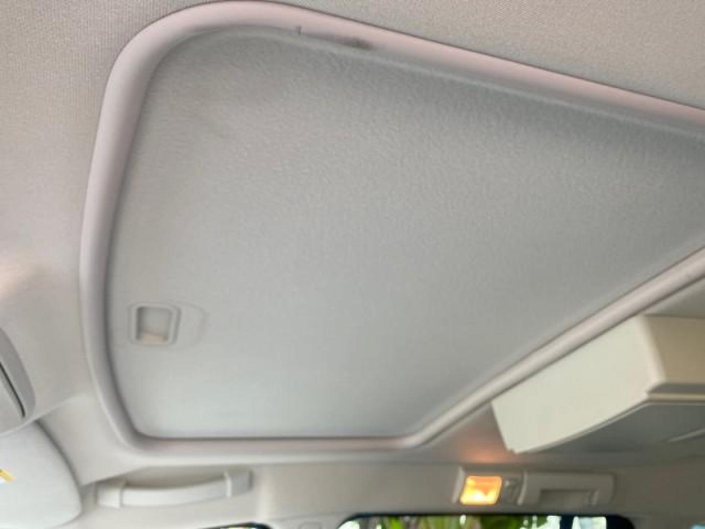 2008 Bright Silver Metallic /Pastel Slate Gray Chrysler Pacifica Touring 1 OWNER NC LOW MILES 55,531 (2A8GM68X38R) with an 4.0L SOHC V6 Engine engine, Automatic transmission, located at 4701 North Dixie Hwy, Pompano Beach, FL, 33064, (954) 422-2889, 26.240938, -80.123474 - OUR WEBPAGE FLORIDACARS1.COM HAS OVER 100 PHOTOS AND FREE CARFAX LINK 2008 CHRYSLER PACIFICA TOURING SIGNATURE SERIES $ 32,895 NEW! VIN: 2A8GM68X38R629737 2 A 8 G M 6 8 X 3 8 R 6 2 9 7 3 7 4 DOOR WAGON/SPORT UTILITY 4.0L V6 F SOHC 24V GASOLINE FRONT WHEEL DRIVE [29W] 29W TOURING SIGNATURE SERIES CUS - Photo#52