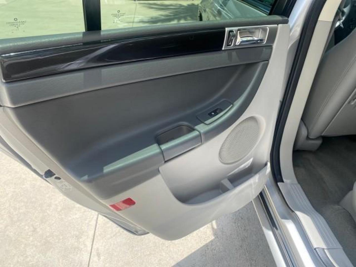 2008 Bright Silver Metallic /Pastel Slate Gray Chrysler Pacifica Touring 1 OWNER NC LOW MILES 55,531 (2A8GM68X38R) with an 4.0L SOHC V6 Engine engine, Automatic transmission, located at 4701 North Dixie Hwy, Pompano Beach, FL, 33064, (954) 422-2889, 26.240938, -80.123474 - OUR WEBPAGE FLORIDACARS1.COM HAS OVER 100 PHOTOS AND FREE CARFAX LINK 2008 CHRYSLER PACIFICA TOURING SIGNATURE SERIES $ 32,895 NEW! VIN: 2A8GM68X38R629737 2 A 8 G M 6 8 X 3 8 R 6 2 9 7 3 7 4 DOOR WAGON/SPORT UTILITY 4.0L V6 F SOHC 24V GASOLINE FRONT WHEEL DRIVE [29W] 29W TOURING SIGNATURE SERIES CUS - Photo#65