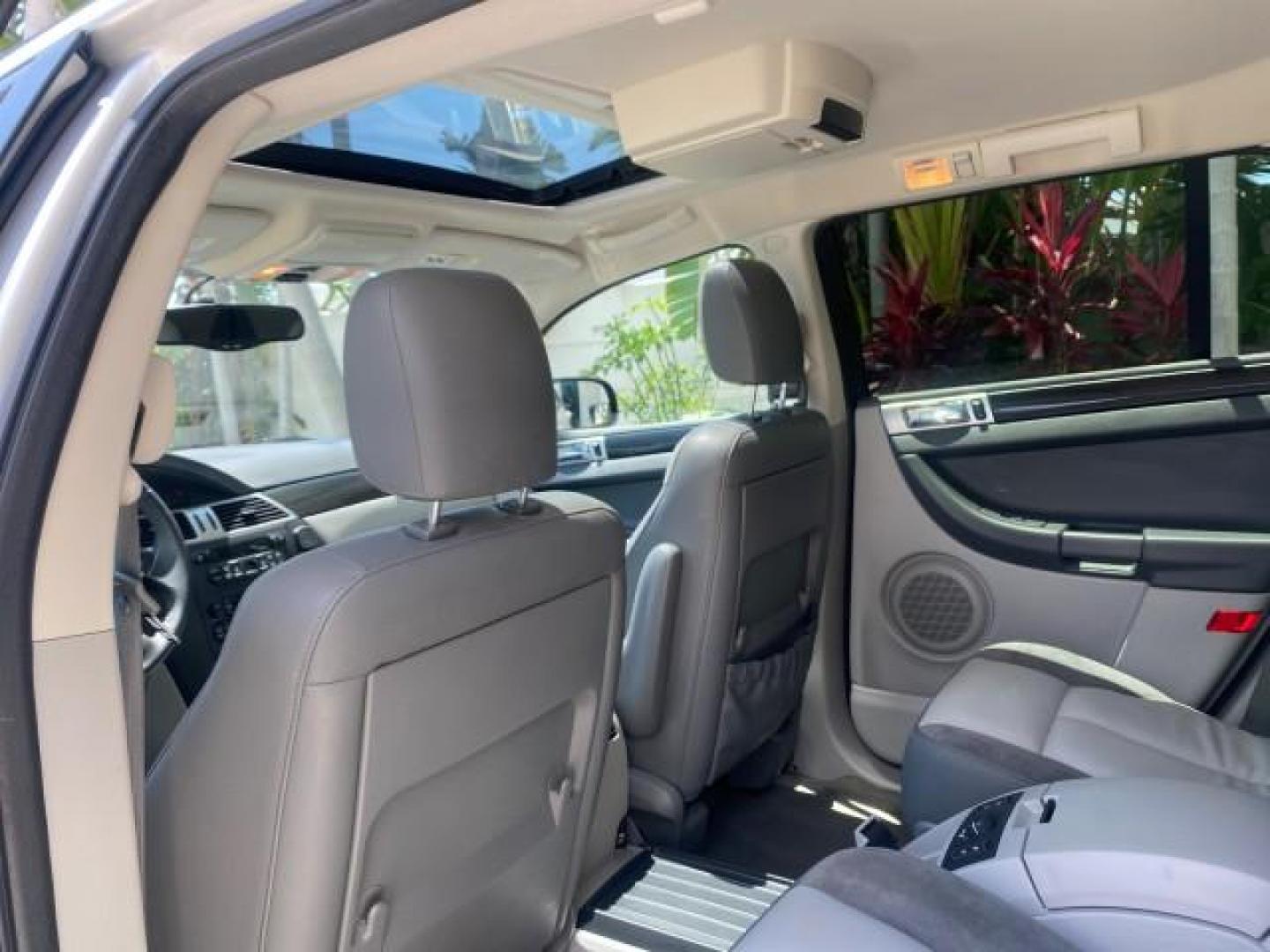 2008 Bright Silver Metallic /Pastel Slate Gray Chrysler Pacifica Touring 1 OWNER NC LOW MILES 55,531 (2A8GM68X38R) with an 4.0L SOHC V6 Engine engine, Automatic transmission, located at 4701 North Dixie Hwy, Pompano Beach, FL, 33064, (954) 422-2889, 26.240938, -80.123474 - OUR WEBPAGE FLORIDACARS1.COM HAS OVER 100 PHOTOS AND FREE CARFAX LINK 2008 CHRYSLER PACIFICA TOURING SIGNATURE SERIES $ 32,895 NEW! VIN: 2A8GM68X38R629737 2 A 8 G M 6 8 X 3 8 R 6 2 9 7 3 7 4 DOOR WAGON/SPORT UTILITY 4.0L V6 F SOHC 24V GASOLINE FRONT WHEEL DRIVE [29W] 29W TOURING SIGNATURE SERIES CUS - Photo#68