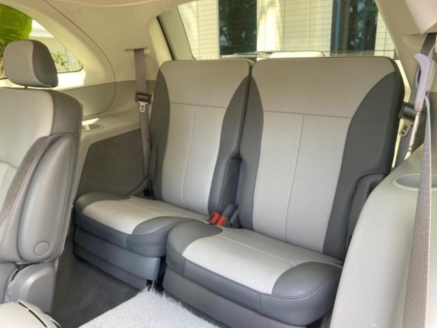 2008 Bright Silver Metallic /Pastel Slate Gray Chrysler Pacifica Touring 1 OWNER NC LOW MILES 55,531 (2A8GM68X38R) with an 4.0L SOHC V6 Engine engine, Automatic transmission, located at 4701 North Dixie Hwy, Pompano Beach, FL, 33064, (954) 422-2889, 26.240938, -80.123474 - OUR WEBPAGE FLORIDACARS1.COM HAS OVER 100 PHOTOS AND FREE CARFAX LINK 2008 CHRYSLER PACIFICA TOURING SIGNATURE SERIES $ 32,895 NEW! VIN: 2A8GM68X38R629737 2 A 8 G M 6 8 X 3 8 R 6 2 9 7 3 7 4 DOOR WAGON/SPORT UTILITY 4.0L V6 F SOHC 24V GASOLINE FRONT WHEEL DRIVE [29W] 29W TOURING SIGNATURE SERIES CUS - Photo#76
