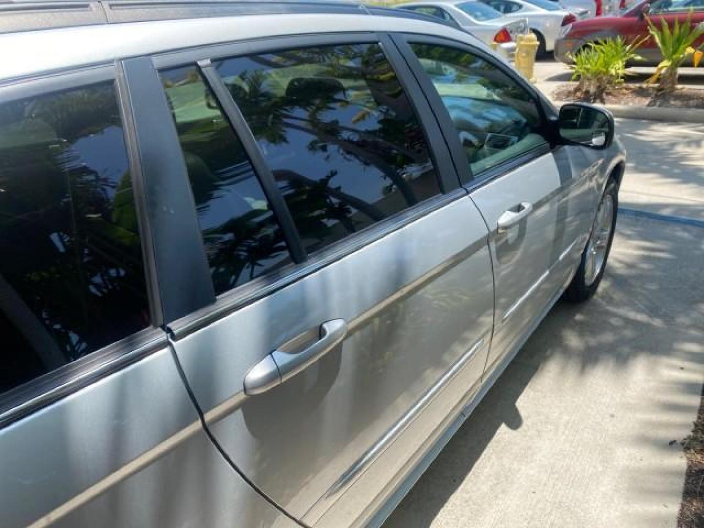 2008 Bright Silver Metallic /Pastel Slate Gray Chrysler Pacifica Touring 1 OWNER NC LOW MILES 55,531 (2A8GM68X38R) with an 4.0L SOHC V6 Engine engine, Automatic transmission, located at 4701 North Dixie Hwy, Pompano Beach, FL, 33064, (954) 422-2889, 26.240938, -80.123474 - OUR WEBPAGE FLORIDACARS1.COM HAS OVER 100 PHOTOS AND FREE CARFAX LINK 2008 CHRYSLER PACIFICA TOURING SIGNATURE SERIES $ 32,895 NEW! VIN: 2A8GM68X38R629737 2 A 8 G M 6 8 X 3 8 R 6 2 9 7 3 7 4 DOOR WAGON/SPORT UTILITY 4.0L V6 F SOHC 24V GASOLINE FRONT WHEEL DRIVE [29W] 29W TOURING SIGNATURE SERIES CUS - Photo#95