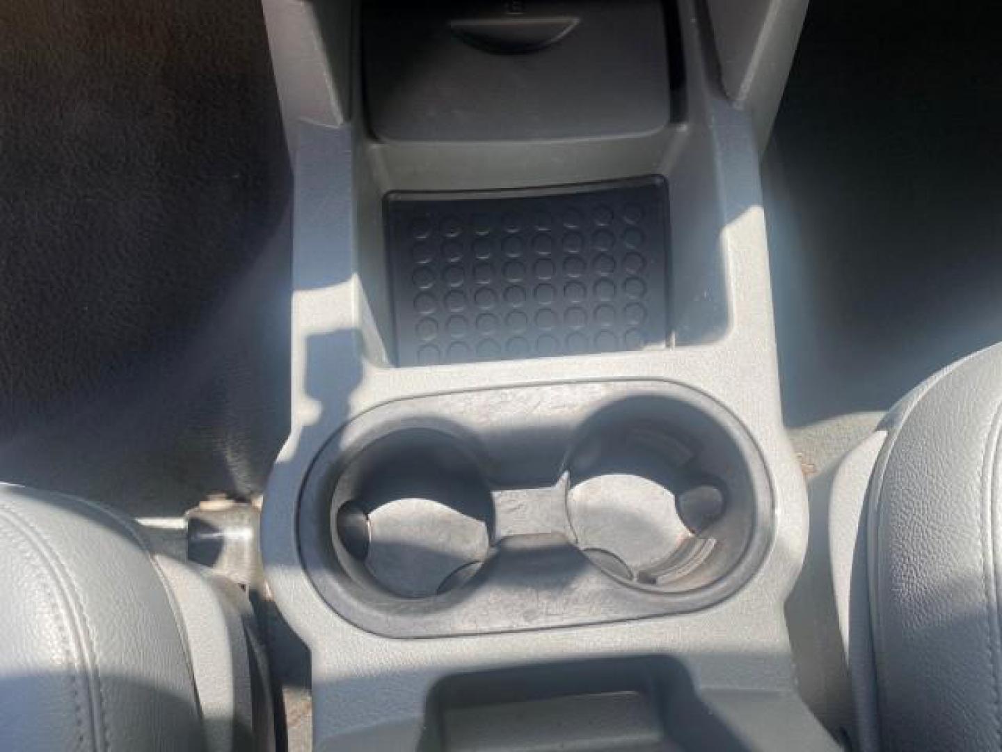 2006 Flame Red /Med Slate Gray Dodge Durango 3RD ROW SLT LOW MILES 34,957 (1D4HD48N06F) with an 4.7L V8 Magnum Engine engine, Automatic transmission, located at 4701 North Dixie Hwy, Pompano Beach, FL, 33064, (954) 422-2889, 26.240938, -80.123474 - OUR WEBPAGE FLORIDACARS1.COM HAS OVER 100 PHOTOS AND FREE CARFAX LINK 2006 DODGE DURANGO SLT 50 SERVICE RECORDS FULLY MAINTANED VIN: 1D4HD48N06F182662 1 D 4 H D 4 8 N 0 6 F 1 8 2 6 6 2 4 DOOR WAGON/SPORT UTILITY 4.7L V8 F OHV GASOLINE REAR WHEEL DRIVE Top Features Alloy Wheels Rear Entertainment Sys - Photo#50