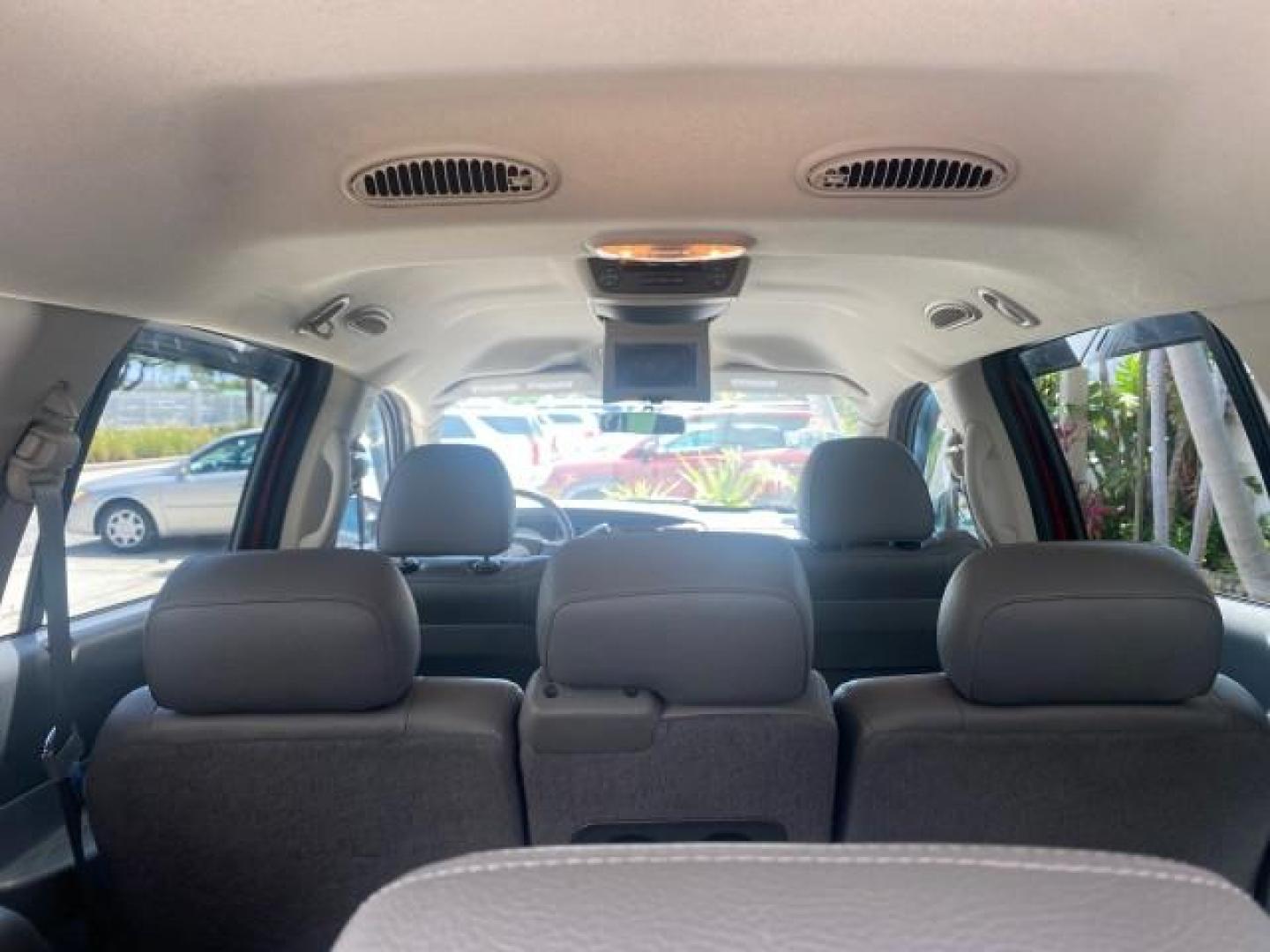 2006 Flame Red /Med Slate Gray Dodge Durango 3RD ROW SLT LOW MILES 34,957 (1D4HD48N06F) with an 4.7L V8 Magnum Engine engine, Automatic transmission, located at 4701 North Dixie Hwy, Pompano Beach, FL, 33064, (954) 422-2889, 26.240938, -80.123474 - OUR WEBPAGE FLORIDACARS1.COM HAS OVER 100 PHOTOS AND FREE CARFAX LINK 2006 DODGE DURANGO SLT 50 SERVICE RECORDS FULLY MAINTANED VIN: 1D4HD48N06F182662 1 D 4 H D 4 8 N 0 6 F 1 8 2 6 6 2 4 DOOR WAGON/SPORT UTILITY 4.7L V8 F OHV GASOLINE REAR WHEEL DRIVE Top Features Alloy Wheels Rear Entertainment Sys - Photo#86