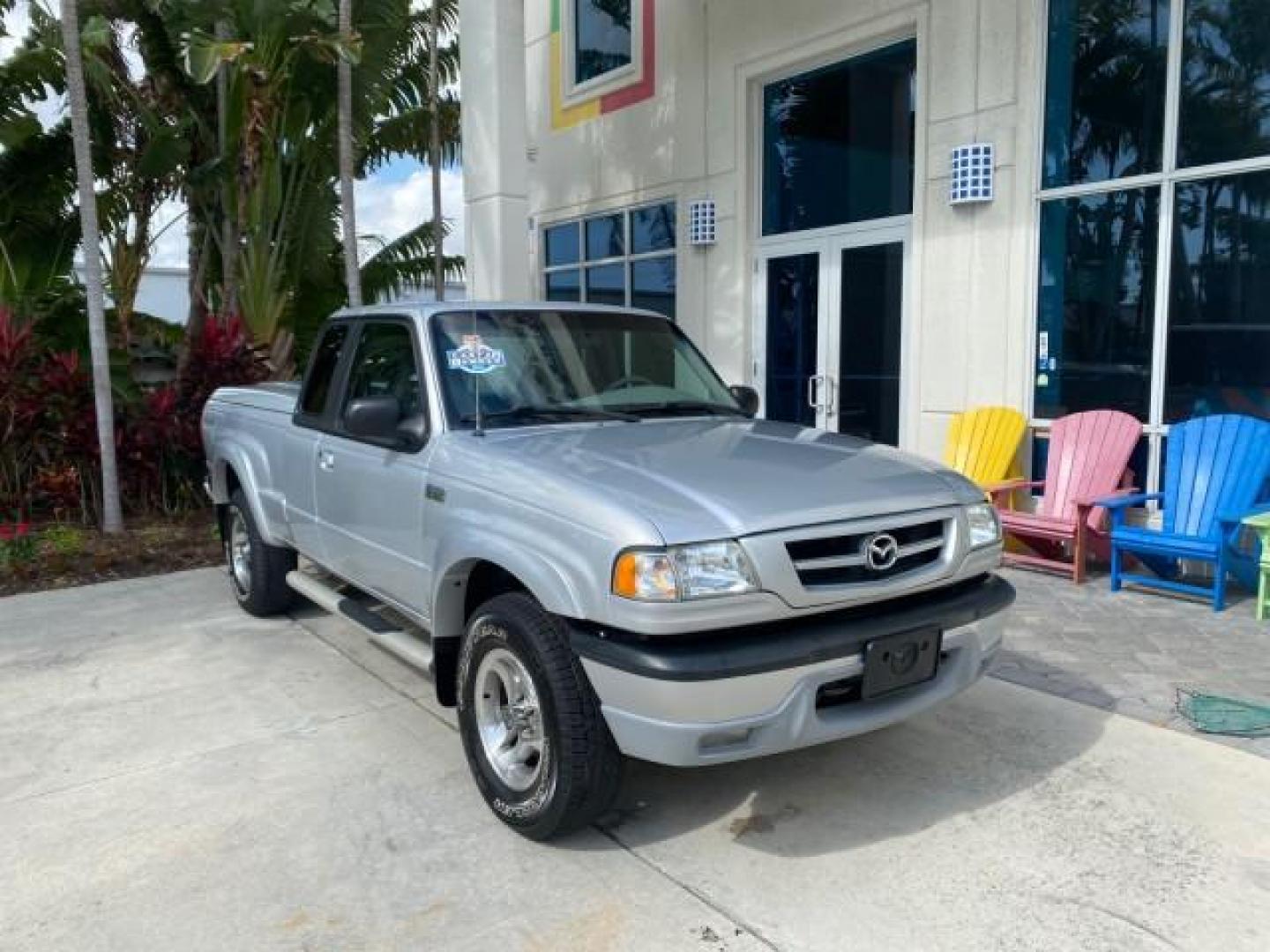 2002 Platinum Frost Metallic /Medium Graphite Mazda B-Series 3000 4WD Truck SE 1 OWNER (4F4ZR17U82T) with an 3.0L MFI V6 Engine engine, Automatic transmission, located at 4701 North Dixie Hwy, Pompano Beach, FL, 33064, (954) 422-2889, 26.240938, -80.123474 - OUR WEBPAGE FLORIDACARS1.COM HAS OVER 100 PHOTOS AND FREE CARFAX LINK 2002 MAZDA B-SERIES B3000 VIN: 4F4ZR17U82TM14728 4 F 4 Z R 1 7 U 8 2 T M 1 4 7 2 8 CLUB CAB PICKUP 3.0L V6 F GASOLINE REAR WHEEL DRIVE W/ 4X4 Top Features 4WD/AWD Cloth Seats Alloy Wheels Running Boards Bed Cover Tow Hitch Bed Lin - Photo#1
