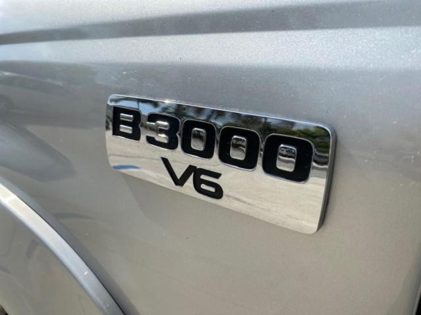 2002 Platinum Frost Metallic /Medium Graphite Mazda B-Series 3000 4WD Truck SE 1 OWNER (4F4ZR17U82T) with an 3.0L MFI V6 Engine engine, Automatic transmission, located at 4701 North Dixie Hwy, Pompano Beach, FL, 33064, (954) 422-2889, 26.240938, -80.123474 - OUR WEBPAGE FLORIDACARS1.COM HAS OVER 100 PHOTOS AND FREE CARFAX LINK 2002 MAZDA B-SERIES B3000 VIN: 4F4ZR17U82TM14728 4 F 4 Z R 1 7 U 8 2 T M 1 4 7 2 8 CLUB CAB PICKUP 3.0L V6 F GASOLINE REAR WHEEL DRIVE W/ 4X4 Top Features 4WD/AWD Cloth Seats Alloy Wheels Running Boards Bed Cover Tow Hitch Bed Lin - Photo#31