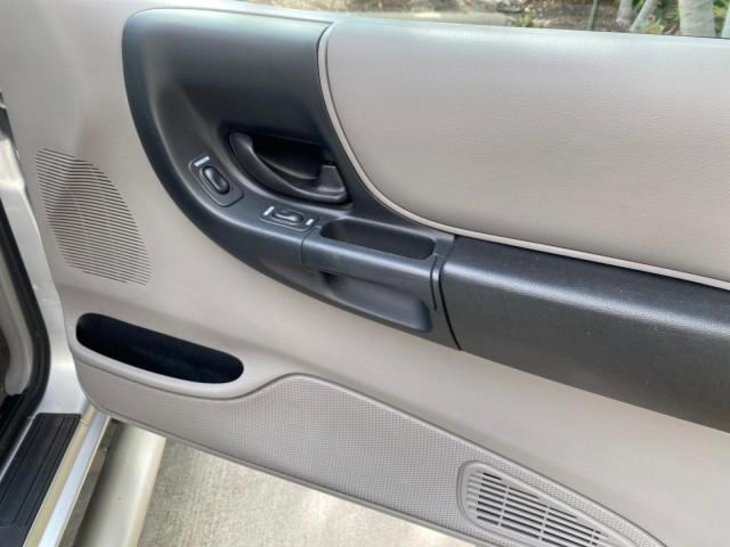 2002 Platinum Frost Metallic /Medium Graphite Mazda B-Series 3000 4WD Truck SE 1 OWNER (4F4ZR17U82T) with an 3.0L MFI V6 Engine engine, Automatic transmission, located at 4701 North Dixie Hwy, Pompano Beach, FL, 33064, (954) 422-2889, 26.240938, -80.123474 - OUR WEBPAGE FLORIDACARS1.COM HAS OVER 100 PHOTOS AND FREE CARFAX LINK 2002 MAZDA B-SERIES B3000 VIN: 4F4ZR17U82TM14728 4 F 4 Z R 1 7 U 8 2 T M 1 4 7 2 8 CLUB CAB PICKUP 3.0L V6 F GASOLINE REAR WHEEL DRIVE W/ 4X4 Top Features 4WD/AWD Cloth Seats Alloy Wheels Running Boards Bed Cover Tow Hitch Bed Lin - Photo#92