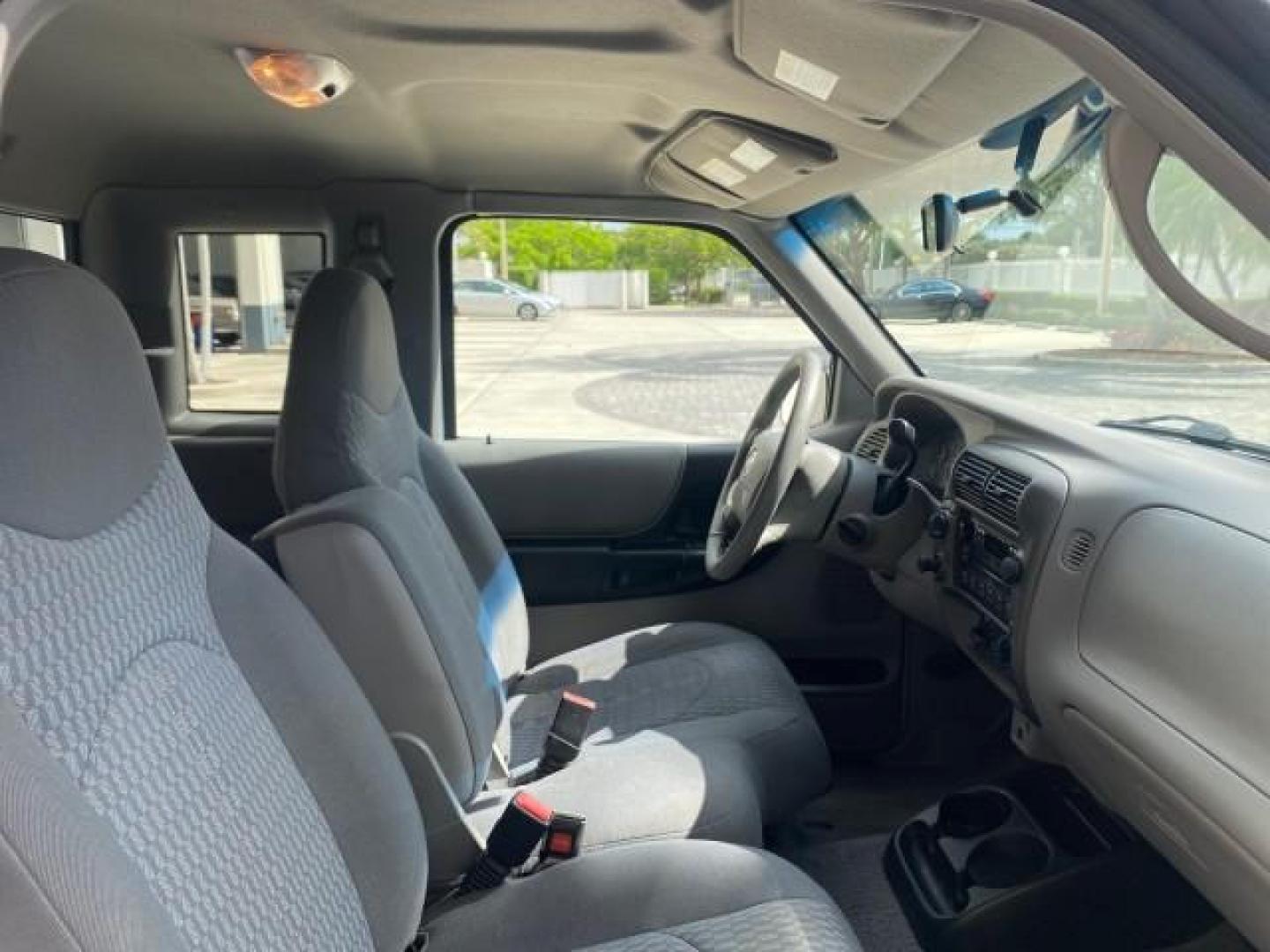 2002 Platinum Frost Metallic /Medium Graphite Mazda B-Series 3000 4WD Truck SE 1 OWNER (4F4ZR17U82T) with an 3.0L MFI V6 Engine engine, Automatic transmission, located at 4701 North Dixie Hwy, Pompano Beach, FL, 33064, (954) 422-2889, 26.240938, -80.123474 - OUR WEBPAGE FLORIDACARS1.COM HAS OVER 100 PHOTOS AND FREE CARFAX LINK 2002 MAZDA B-SERIES B3000 VIN: 4F4ZR17U82TM14728 4 F 4 Z R 1 7 U 8 2 T M 1 4 7 2 8 CLUB CAB PICKUP 3.0L V6 F GASOLINE REAR WHEEL DRIVE W/ 4X4 Top Features 4WD/AWD Cloth Seats Alloy Wheels Running Boards Bed Cover Tow Hitch Bed Lin - Photo#94