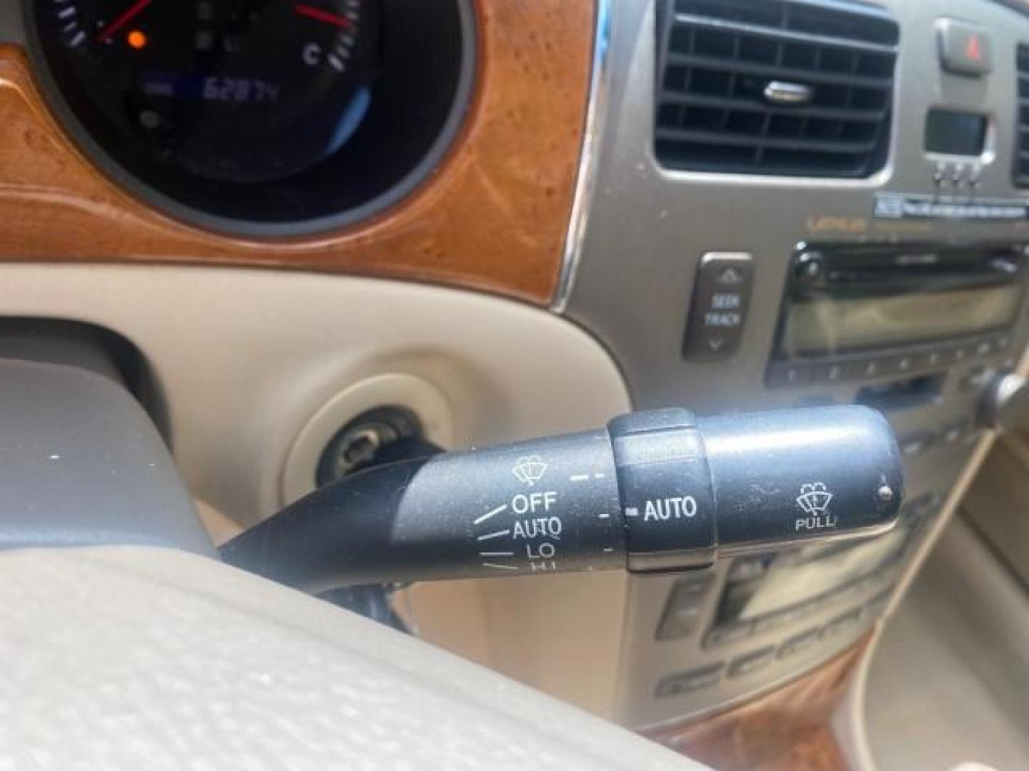 2005 Oasis Green Pearl /Ash Lexus ES 330 1 OWNER LOW MILES 62,870 (JTHBA30GX55) with an 3.3L DOHC EFI 24-Valve V6 Engine engine, Automatic transmission, located at 4701 North Dixie Hwy, Pompano Beach, FL, 33064, (954) 422-2889, 26.240938, -80.123474 - OUR WEBPAGE FLORIDACARS1.COM HAS OVER 100 PHOTOS AND FREE CARFAX LINK 2005 LEXUS ES 330 SUNROOF LOADED NON SMOKERS VIN: JTHBA30GX55134432 J T H B A 3 0 G X 5 5 1 3 4 4 3 2 SEDAN 4 DR 3.3L V6 F 24V GASOLINE 29 MPG FRONT WHEEL DRIVE Top Features A/C Seat(s) Mark Levinson Sound Alloy Wheels Memory Seat - Photo#42