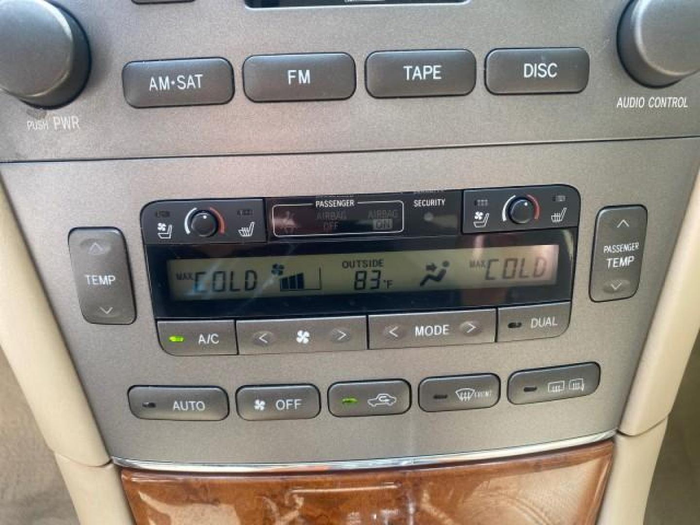 2005 Oasis Green Pearl /Ash Lexus ES 330 1 OWNER LOW MILES 62,870 (JTHBA30GX55) with an 3.3L DOHC EFI 24-Valve V6 Engine engine, Automatic transmission, located at 4701 North Dixie Hwy, Pompano Beach, FL, 33064, (954) 422-2889, 26.240938, -80.123474 - OUR WEBPAGE FLORIDACARS1.COM HAS OVER 100 PHOTOS AND FREE CARFAX LINK 2005 LEXUS ES 330 SUNROOF LOADED NON SMOKERS VIN: JTHBA30GX55134432 J T H B A 3 0 G X 5 5 1 3 4 4 3 2 SEDAN 4 DR 3.3L V6 F 24V GASOLINE 29 MPG FRONT WHEEL DRIVE Top Features A/C Seat(s) Mark Levinson Sound Alloy Wheels Memory Seat - Photo#49