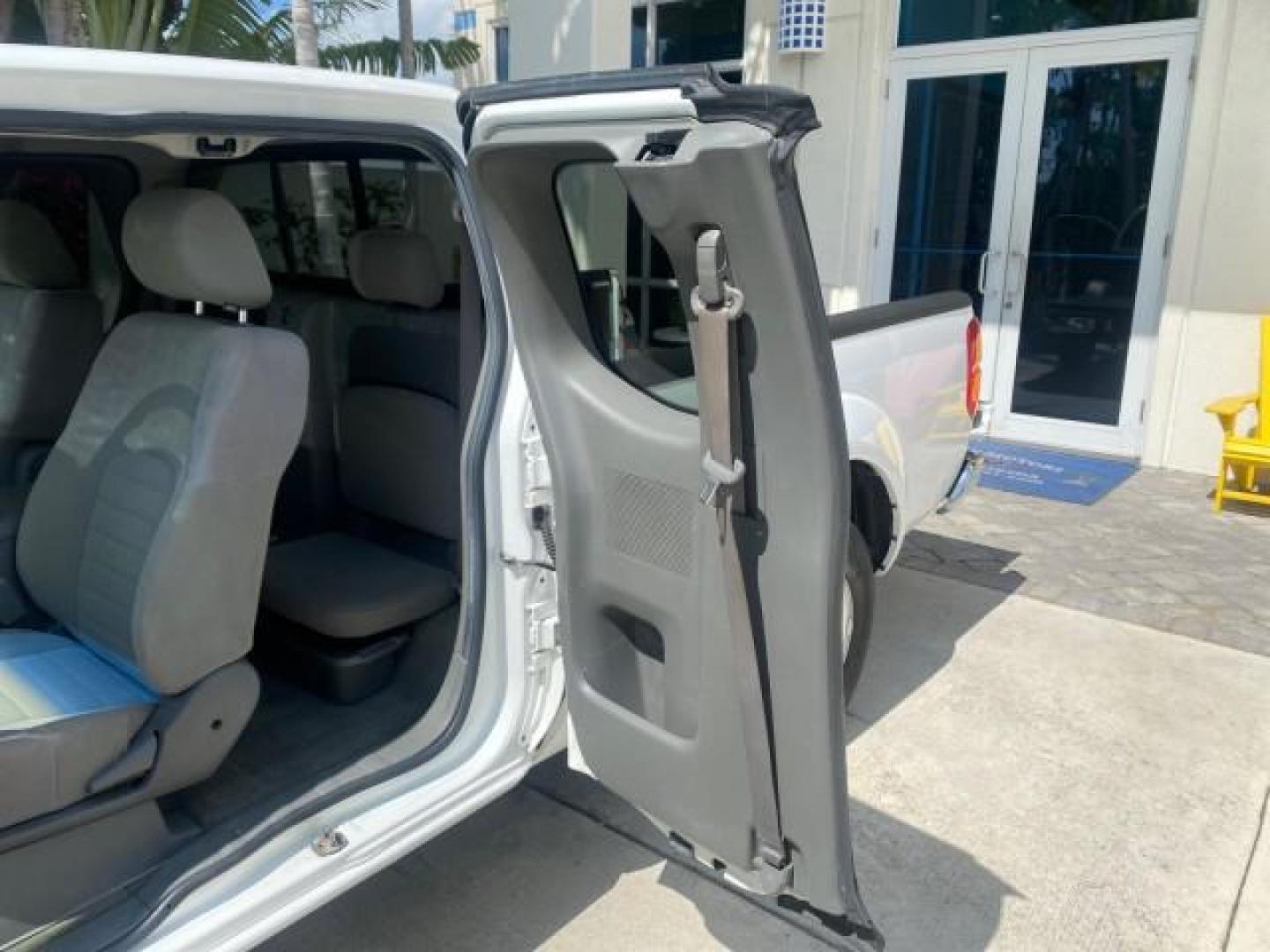 2006 Avalanche /Steel Nissan Frontier XE LOW MILES NO ACCIDENTS (1N6BD06TX6C) with an 2.5L DOHC 16-Valve 4-Cyl Engine engine, Automatic transmission, located at 4701 North Dixie Hwy, Pompano Beach, FL, 33064, (954) 422-2889, 26.240938, -80.123474 - OUR WEBPAGE FLORIDACARS1.COM HAS OVER 100 PHOTOS AND FREE CARFAX LINK 2006 NISSAN FRONTIER XE VIN: 1N6BD06TX6C402109 1 N 6 B D 0 6 T X 6 C 4 0 2 1 0 9 CLUB CAB PICKUP 4 DR 2.5L I4 F DOHC 16V 4 CYL 24 MPG GASOLINE REAR WHEEL DRIVE Top Features Bed Liner Tow Hitch Cloth Seats Basic Features ABS Brakes - Photo#13