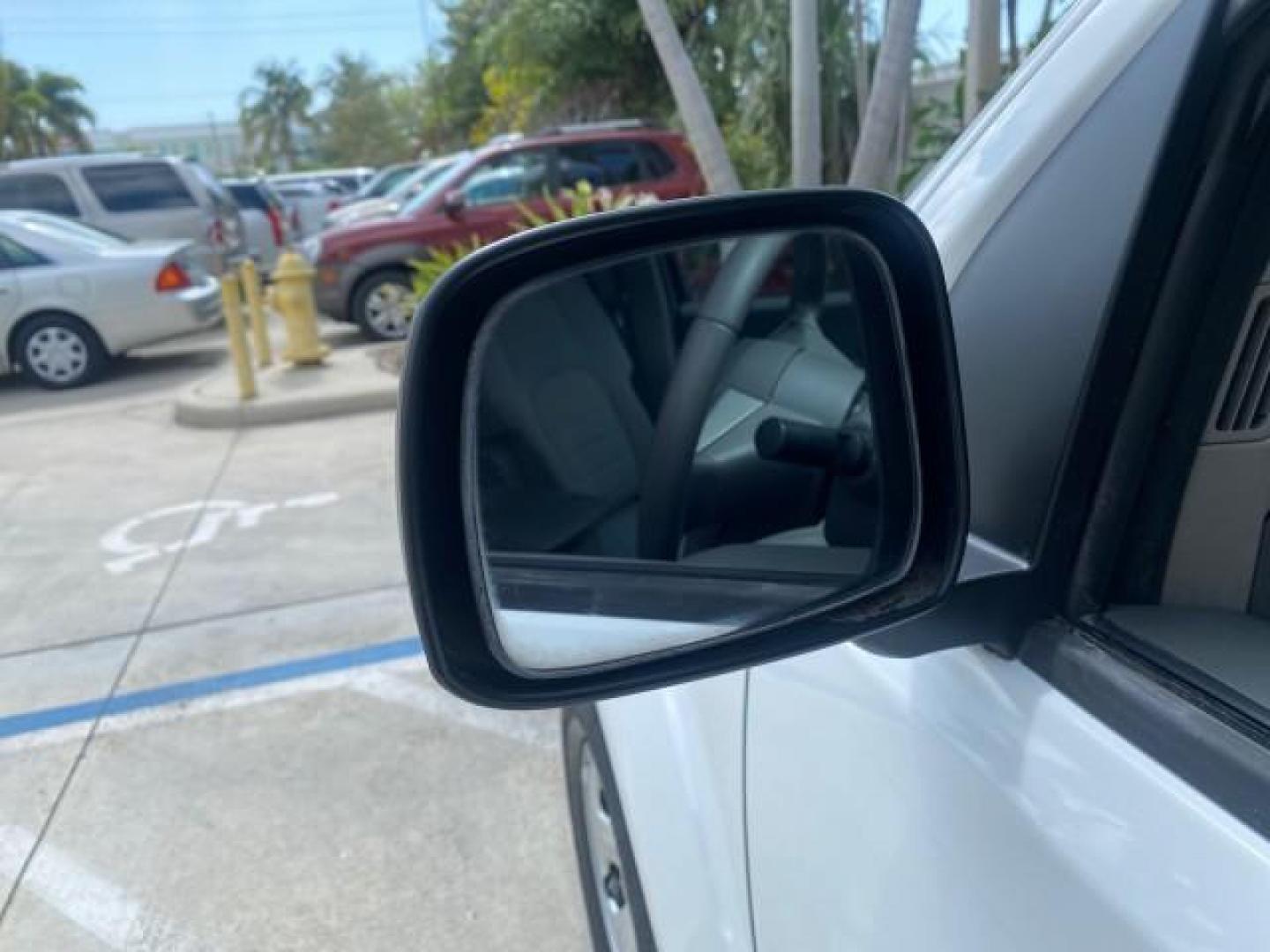 2006 Avalanche /Steel Nissan Frontier XE LOW MILES NO ACCIDENTS (1N6BD06TX6C) with an 2.5L DOHC 16-Valve 4-Cyl Engine engine, Automatic transmission, located at 4701 North Dixie Hwy, Pompano Beach, FL, 33064, (954) 422-2889, 26.240938, -80.123474 - OUR WEBPAGE FLORIDACARS1.COM HAS OVER 100 PHOTOS AND FREE CARFAX LINK 2006 NISSAN FRONTIER XE VIN: 1N6BD06TX6C402109 1 N 6 B D 0 6 T X 6 C 4 0 2 1 0 9 CLUB CAB PICKUP 4 DR 2.5L I4 F DOHC 16V 4 CYL 24 MPG GASOLINE REAR WHEEL DRIVE Top Features Bed Liner Tow Hitch Cloth Seats Basic Features ABS Brakes - Photo#29