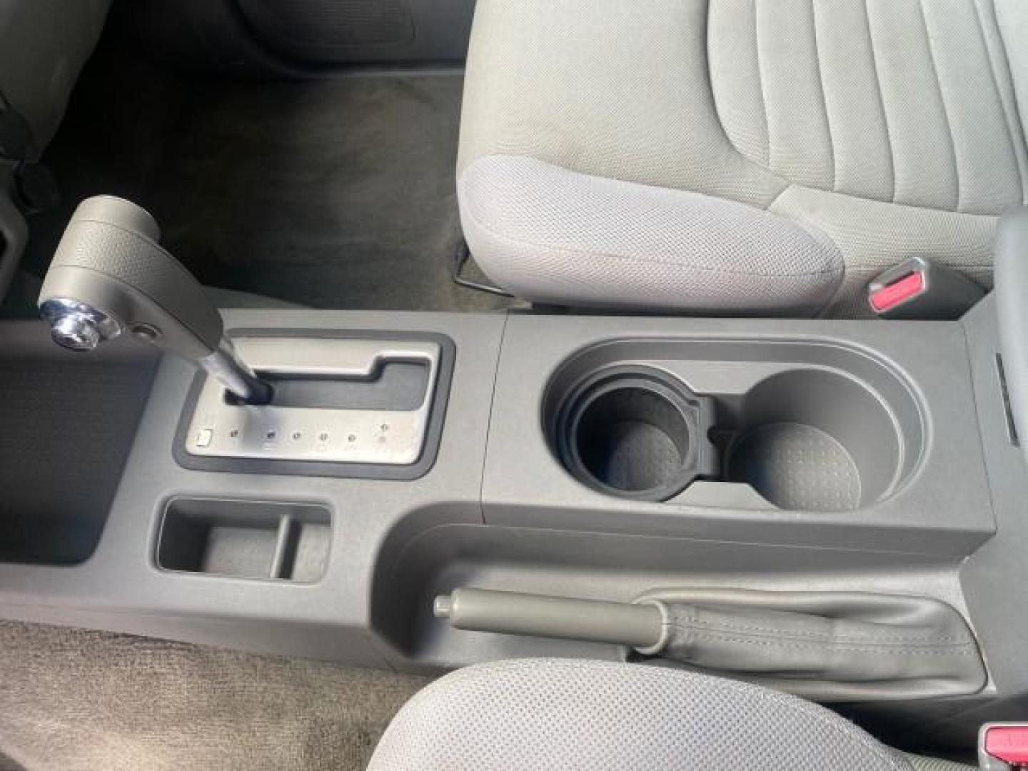 2006 Avalanche /Steel Nissan Frontier XE LOW MILES NO ACCIDENTS (1N6BD06TX6C) with an 2.5L DOHC 16-Valve 4-Cyl Engine engine, Automatic transmission, located at 4701 North Dixie Hwy, Pompano Beach, FL, 33064, (954) 422-2889, 26.240938, -80.123474 - OUR WEBPAGE FLORIDACARS1.COM HAS OVER 100 PHOTOS AND FREE CARFAX LINK 2006 NISSAN FRONTIER XE VIN: 1N6BD06TX6C402109 1 N 6 B D 0 6 T X 6 C 4 0 2 1 0 9 CLUB CAB PICKUP 4 DR 2.5L I4 F DOHC 16V 4 CYL 24 MPG GASOLINE REAR WHEEL DRIVE Top Features Bed Liner Tow Hitch Cloth Seats Basic Features ABS Brakes - Photo#44