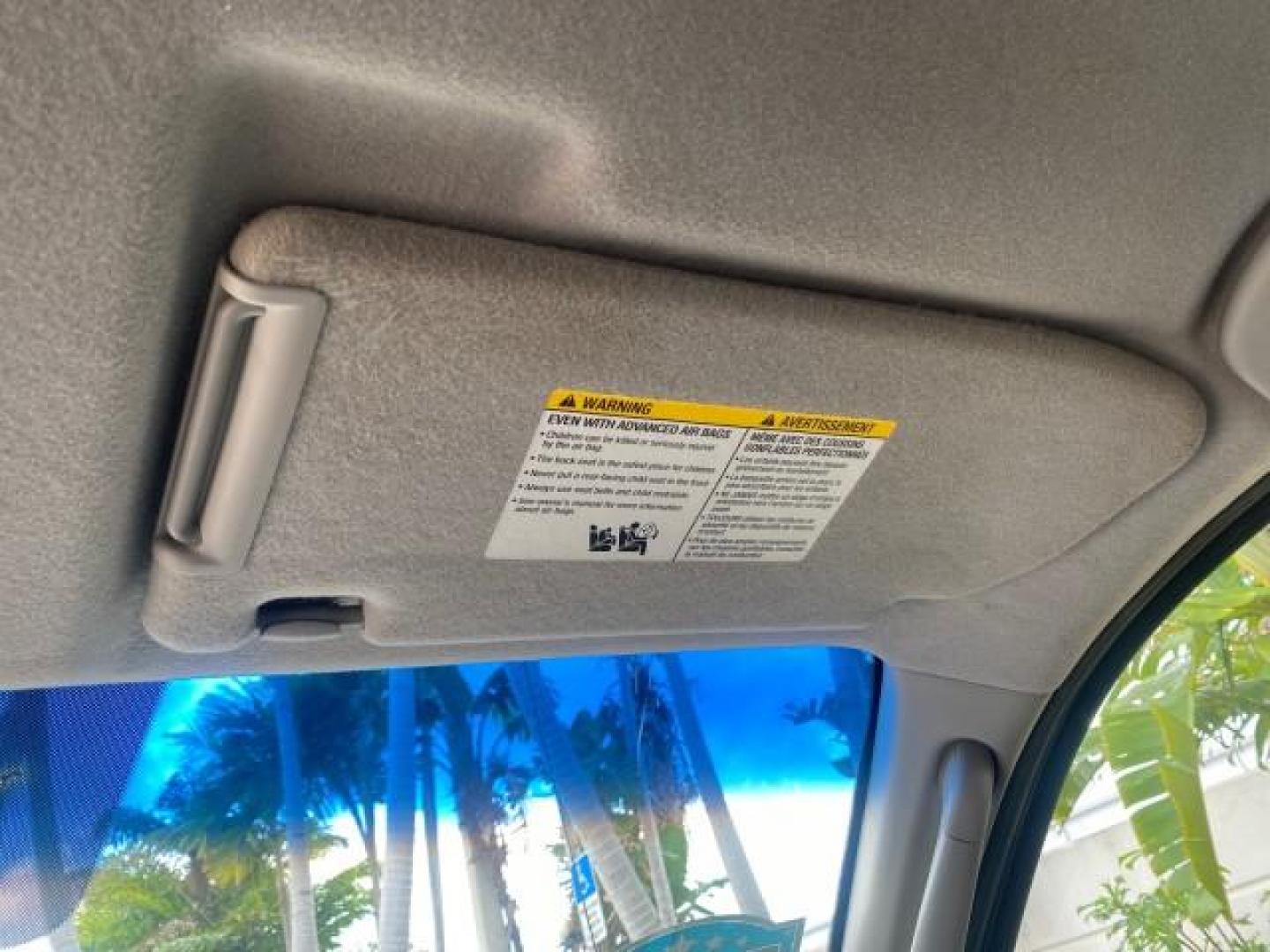 2006 Avalanche /Steel Nissan Frontier XE LOW MILES NO ACCIDENTS (1N6BD06TX6C) with an 2.5L DOHC 16-Valve 4-Cyl Engine engine, Automatic transmission, located at 4701 North Dixie Hwy, Pompano Beach, FL, 33064, (954) 422-2889, 26.240938, -80.123474 - OUR WEBPAGE FLORIDACARS1.COM HAS OVER 100 PHOTOS AND FREE CARFAX LINK 2006 NISSAN FRONTIER XE VIN: 1N6BD06TX6C402109 1 N 6 B D 0 6 T X 6 C 4 0 2 1 0 9 CLUB CAB PICKUP 4 DR 2.5L I4 F DOHC 16V 4 CYL 24 MPG GASOLINE REAR WHEEL DRIVE Top Features Bed Liner Tow Hitch Cloth Seats Basic Features ABS Brakes - Photo#55