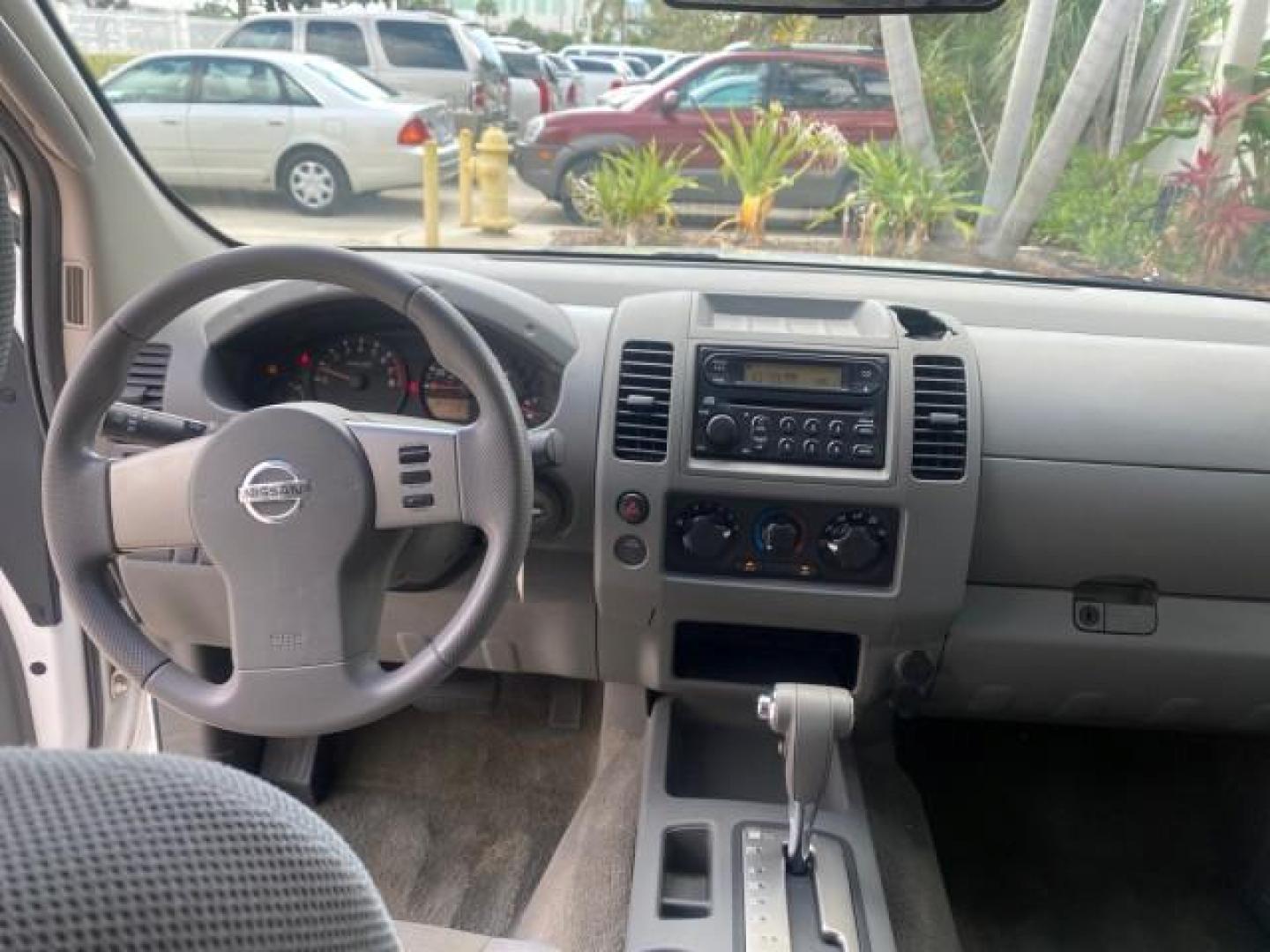 2006 Avalanche /Steel Nissan Frontier XE LOW MILES NO ACCIDENTS (1N6BD06TX6C) with an 2.5L DOHC 16-Valve 4-Cyl Engine engine, Automatic transmission, located at 4701 North Dixie Hwy, Pompano Beach, FL, 33064, (954) 422-2889, 26.240938, -80.123474 - OUR WEBPAGE FLORIDACARS1.COM HAS OVER 100 PHOTOS AND FREE CARFAX LINK 2006 NISSAN FRONTIER XE VIN: 1N6BD06TX6C402109 1 N 6 B D 0 6 T X 6 C 4 0 2 1 0 9 CLUB CAB PICKUP 4 DR 2.5L I4 F DOHC 16V 4 CYL 24 MPG GASOLINE REAR WHEEL DRIVE Top Features Bed Liner Tow Hitch Cloth Seats Basic Features ABS Brakes - Photo#61