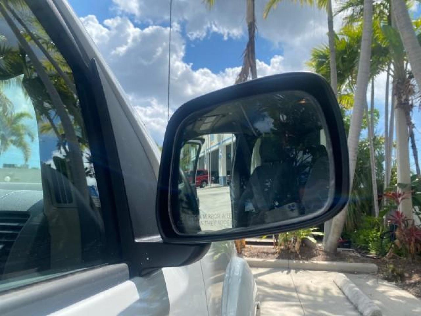 2006 Avalanche /Steel Nissan Frontier XE LOW MILES NO ACCIDENTS (1N6BD06TX6C) with an 2.5L DOHC 16-Valve 4-Cyl Engine engine, Automatic transmission, located at 4701 North Dixie Hwy, Pompano Beach, FL, 33064, (954) 422-2889, 26.240938, -80.123474 - OUR WEBPAGE FLORIDACARS1.COM HAS OVER 100 PHOTOS AND FREE CARFAX LINK 2006 NISSAN FRONTIER XE VIN: 1N6BD06TX6C402109 1 N 6 B D 0 6 T X 6 C 4 0 2 1 0 9 CLUB CAB PICKUP 4 DR 2.5L I4 F DOHC 16V 4 CYL 24 MPG GASOLINE REAR WHEEL DRIVE Top Features Bed Liner Tow Hitch Cloth Seats Basic Features ABS Brakes - Photo#96
