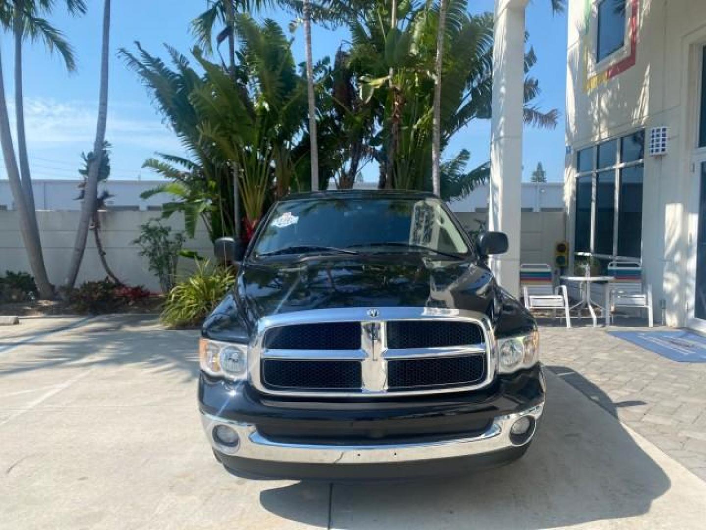 2005 Black /Dark Slate Gray Dodge Ram 1500 SLT 1 OWNER FL LOW MILES 52,299 (1D7HA16D35J) with an 5.7L V8 Hemi Magnum Engine engine, Automatic transmission, located at 4701 North Dixie Hwy, Pompano Beach, FL, 33064, (954) 422-2889, 26.240938, -80.123474 - OUR WEBPAGE FLORIDACARS1.COM HAS OVER 100 PHOTOS AND FREE CARFAX LINK 2005 DODGE RAM 1500 SLT 1 OWNER FLORIDA LIKE NEW! VIN: 1D7HA16D35J624608 1 D 7 H A 1 6 D 3 5 J 6 2 4 6 0 8 PICKUP 5.7L V8 F HEMI 5.7 V8 GASOLINE REAR WHEEL DRIVE Top Features Alloy Wheels Bed Liner Cloth Seats Basic Features ABS B - Photo#2