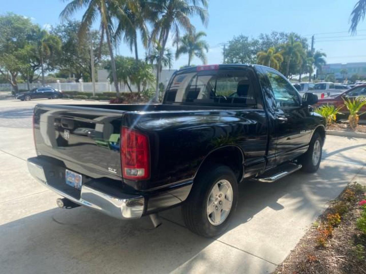 2005 Black /Dark Slate Gray Dodge Ram 1500 SLT 1 OWNER FL LOW MILES 52,299 (1D7HA16D35J) with an 5.7L V8 Hemi Magnum Engine engine, Automatic transmission, located at 4701 North Dixie Hwy, Pompano Beach, FL, 33064, (954) 422-2889, 26.240938, -80.123474 - OUR WEBPAGE FLORIDACARS1.COM HAS OVER 100 PHOTOS AND FREE CARFAX LINK 2005 DODGE RAM 1500 SLT 1 OWNER FLORIDA LIKE NEW! VIN: 1D7HA16D35J624608 1 D 7 H A 1 6 D 3 5 J 6 2 4 6 0 8 PICKUP 5.7L V8 F HEMI 5.7 V8 GASOLINE REAR WHEEL DRIVE Top Features Alloy Wheels Bed Liner Cloth Seats Basic Features ABS B - Photo#7