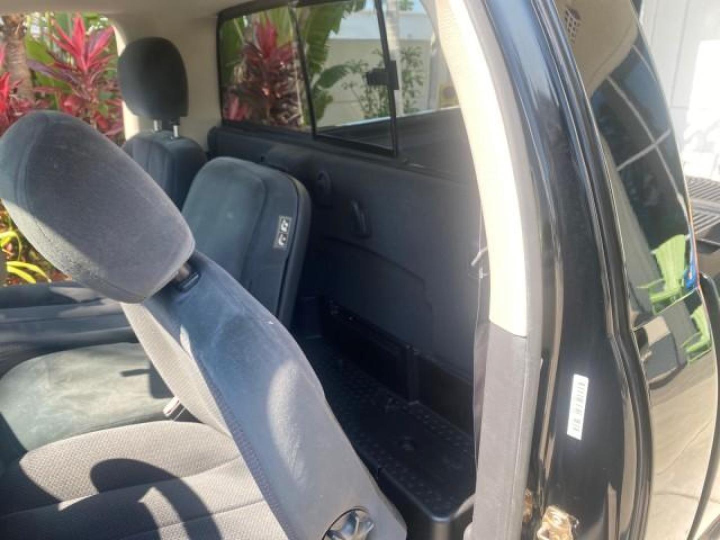 2005 Black /Dark Slate Gray Dodge Ram 1500 SLT 1 OWNER FL LOW MILES 52,299 (1D7HA16D35J) with an 5.7L V8 Hemi Magnum Engine engine, Automatic transmission, located at 4701 North Dixie Hwy, Pompano Beach, FL, 33064, (954) 422-2889, 26.240938, -80.123474 - OUR WEBPAGE FLORIDACARS1.COM HAS OVER 100 PHOTOS AND FREE CARFAX LINK 2005 DODGE RAM 1500 SLT 1 OWNER FLORIDA LIKE NEW! VIN: 1D7HA16D35J624608 1 D 7 H A 1 6 D 3 5 J 6 2 4 6 0 8 PICKUP 5.7L V8 F HEMI 5.7 V8 GASOLINE REAR WHEEL DRIVE Top Features Alloy Wheels Bed Liner Cloth Seats Basic Features ABS B - Photo#13
