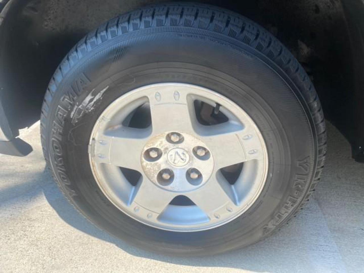 2005 Black /Dark Slate Gray Dodge Ram 1500 SLT 1 OWNER FL LOW MILES 52,299 (1D7HA16D35J) with an 5.7L V8 Hemi Magnum Engine engine, Automatic transmission, located at 4701 North Dixie Hwy, Pompano Beach, FL, 33064, (954) 422-2889, 26.240938, -80.123474 - OUR WEBPAGE FLORIDACARS1.COM HAS OVER 100 PHOTOS AND FREE CARFAX LINK 2005 DODGE RAM 1500 SLT 1 OWNER FLORIDA LIKE NEW! VIN: 1D7HA16D35J624608 1 D 7 H A 1 6 D 3 5 J 6 2 4 6 0 8 PICKUP 5.7L V8 F HEMI 5.7 V8 GASOLINE REAR WHEEL DRIVE Top Features Alloy Wheels Bed Liner Cloth Seats Basic Features ABS B - Photo#19