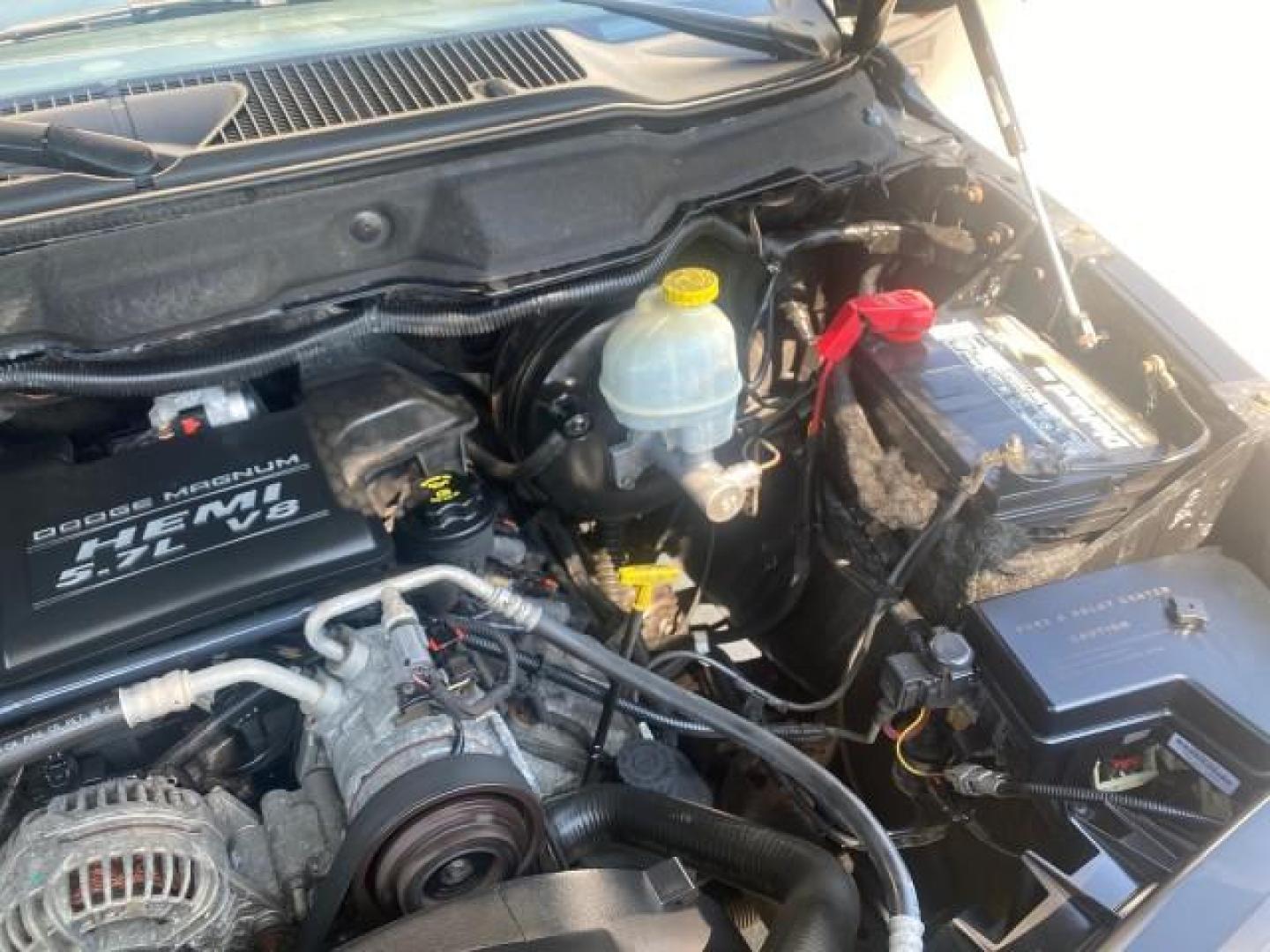 2005 Black /Dark Slate Gray Dodge Ram 1500 SLT 1 OWNER FL LOW MILES 52,299 (1D7HA16D35J) with an 5.7L V8 Hemi Magnum Engine engine, Automatic transmission, located at 4701 North Dixie Hwy, Pompano Beach, FL, 33064, (954) 422-2889, 26.240938, -80.123474 - OUR WEBPAGE FLORIDACARS1.COM HAS OVER 100 PHOTOS AND FREE CARFAX LINK 2005 DODGE RAM 1500 SLT 1 OWNER FLORIDA LIKE NEW! VIN: 1D7HA16D35J624608 1 D 7 H A 1 6 D 3 5 J 6 2 4 6 0 8 PICKUP 5.7L V8 F HEMI 5.7 V8 GASOLINE REAR WHEEL DRIVE Top Features Alloy Wheels Bed Liner Cloth Seats Basic Features ABS B - Photo#25