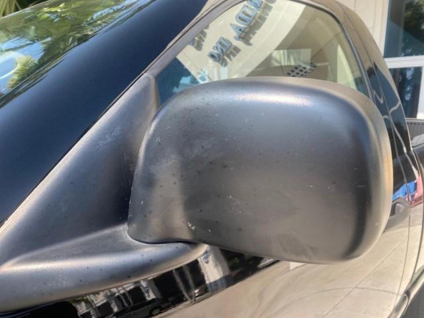 2005 Black /Dark Slate Gray Dodge Ram 1500 SLT 1 OWNER FL LOW MILES 52,299 (1D7HA16D35J) with an 5.7L V8 Hemi Magnum Engine engine, Automatic transmission, located at 4701 North Dixie Hwy, Pompano Beach, FL, 33064, (954) 422-2889, 26.240938, -80.123474 - OUR WEBPAGE FLORIDACARS1.COM HAS OVER 100 PHOTOS AND FREE CARFAX LINK 2005 DODGE RAM 1500 SLT 1 OWNER FLORIDA LIKE NEW! VIN: 1D7HA16D35J624608 1 D 7 H A 1 6 D 3 5 J 6 2 4 6 0 8 PICKUP 5.7L V8 F HEMI 5.7 V8 GASOLINE REAR WHEEL DRIVE Top Features Alloy Wheels Bed Liner Cloth Seats Basic Features ABS B - Photo#31