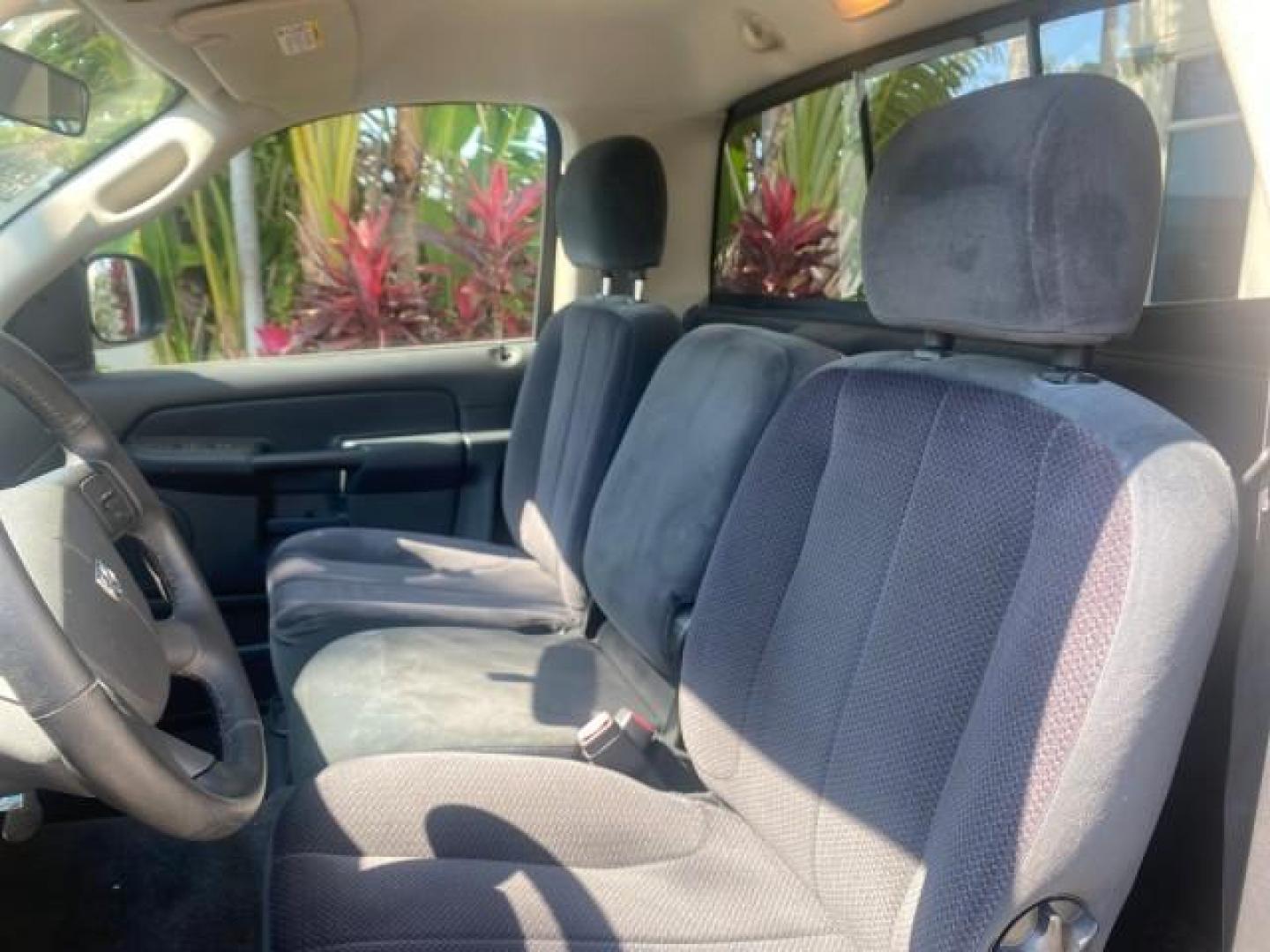 2005 Black /Dark Slate Gray Dodge Ram 1500 SLT 1 OWNER FL LOW MILES 52,299 (1D7HA16D35J) with an 5.7L V8 Hemi Magnum Engine engine, Automatic transmission, located at 4701 North Dixie Hwy, Pompano Beach, FL, 33064, (954) 422-2889, 26.240938, -80.123474 - OUR WEBPAGE FLORIDACARS1.COM HAS OVER 100 PHOTOS AND FREE CARFAX LINK 2005 DODGE RAM 1500 SLT 1 OWNER FLORIDA LIKE NEW! VIN: 1D7HA16D35J624608 1 D 7 H A 1 6 D 3 5 J 6 2 4 6 0 8 PICKUP 5.7L V8 F HEMI 5.7 V8 GASOLINE REAR WHEEL DRIVE Top Features Alloy Wheels Bed Liner Cloth Seats Basic Features ABS B - Photo#36