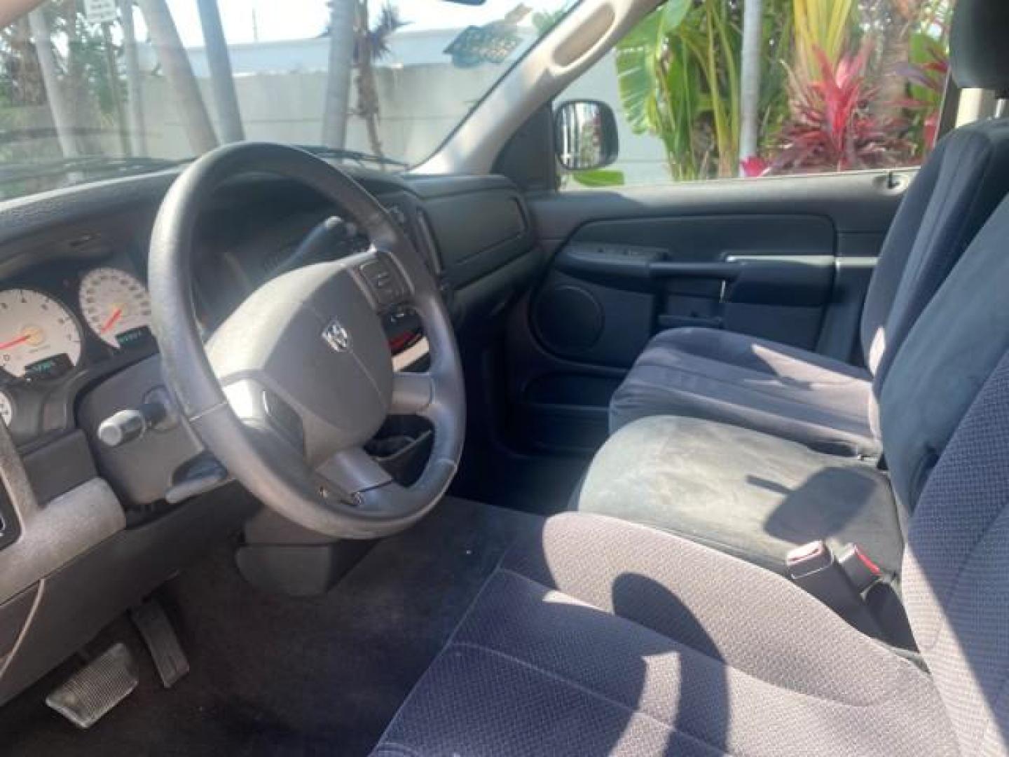 2005 Black /Dark Slate Gray Dodge Ram 1500 SLT 1 OWNER FL LOW MILES 52,299 (1D7HA16D35J) with an 5.7L V8 Hemi Magnum Engine engine, Automatic transmission, located at 4701 North Dixie Hwy, Pompano Beach, FL, 33064, (954) 422-2889, 26.240938, -80.123474 - OUR WEBPAGE FLORIDACARS1.COM HAS OVER 100 PHOTOS AND FREE CARFAX LINK 2005 DODGE RAM 1500 SLT 1 OWNER FLORIDA LIKE NEW! VIN: 1D7HA16D35J624608 1 D 7 H A 1 6 D 3 5 J 6 2 4 6 0 8 PICKUP 5.7L V8 F HEMI 5.7 V8 GASOLINE REAR WHEEL DRIVE Top Features Alloy Wheels Bed Liner Cloth Seats Basic Features ABS B - Photo#38