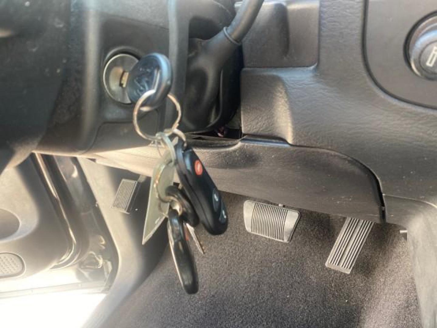 2005 Black /Dark Slate Gray Dodge Ram 1500 SLT 1 OWNER FL LOW MILES 52,299 (1D7HA16D35J) with an 5.7L V8 Hemi Magnum Engine engine, Automatic transmission, located at 4701 North Dixie Hwy, Pompano Beach, FL, 33064, (954) 422-2889, 26.240938, -80.123474 - OUR WEBPAGE FLORIDACARS1.COM HAS OVER 100 PHOTOS AND FREE CARFAX LINK 2005 DODGE RAM 1500 SLT 1 OWNER FLORIDA LIKE NEW! VIN: 1D7HA16D35J624608 1 D 7 H A 1 6 D 3 5 J 6 2 4 6 0 8 PICKUP 5.7L V8 F HEMI 5.7 V8 GASOLINE REAR WHEEL DRIVE Top Features Alloy Wheels Bed Liner Cloth Seats Basic Features ABS B - Photo#47