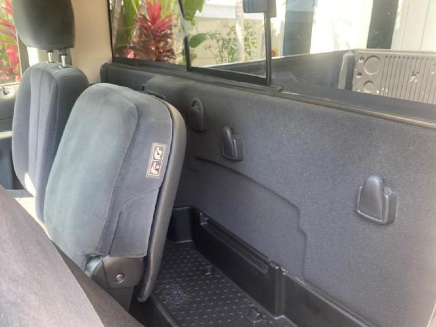 2005 Black /Dark Slate Gray Dodge Ram 1500 SLT 1 OWNER FL LOW MILES 52,299 (1D7HA16D35J) with an 5.7L V8 Hemi Magnum Engine engine, Automatic transmission, located at 4701 North Dixie Hwy, Pompano Beach, FL, 33064, (954) 422-2889, 26.240938, -80.123474 - OUR WEBPAGE FLORIDACARS1.COM HAS OVER 100 PHOTOS AND FREE CARFAX LINK 2005 DODGE RAM 1500 SLT 1 OWNER FLORIDA LIKE NEW! VIN: 1D7HA16D35J624608 1 D 7 H A 1 6 D 3 5 J 6 2 4 6 0 8 PICKUP 5.7L V8 F HEMI 5.7 V8 GASOLINE REAR WHEEL DRIVE Top Features Alloy Wheels Bed Liner Cloth Seats Basic Features ABS B - Photo#55