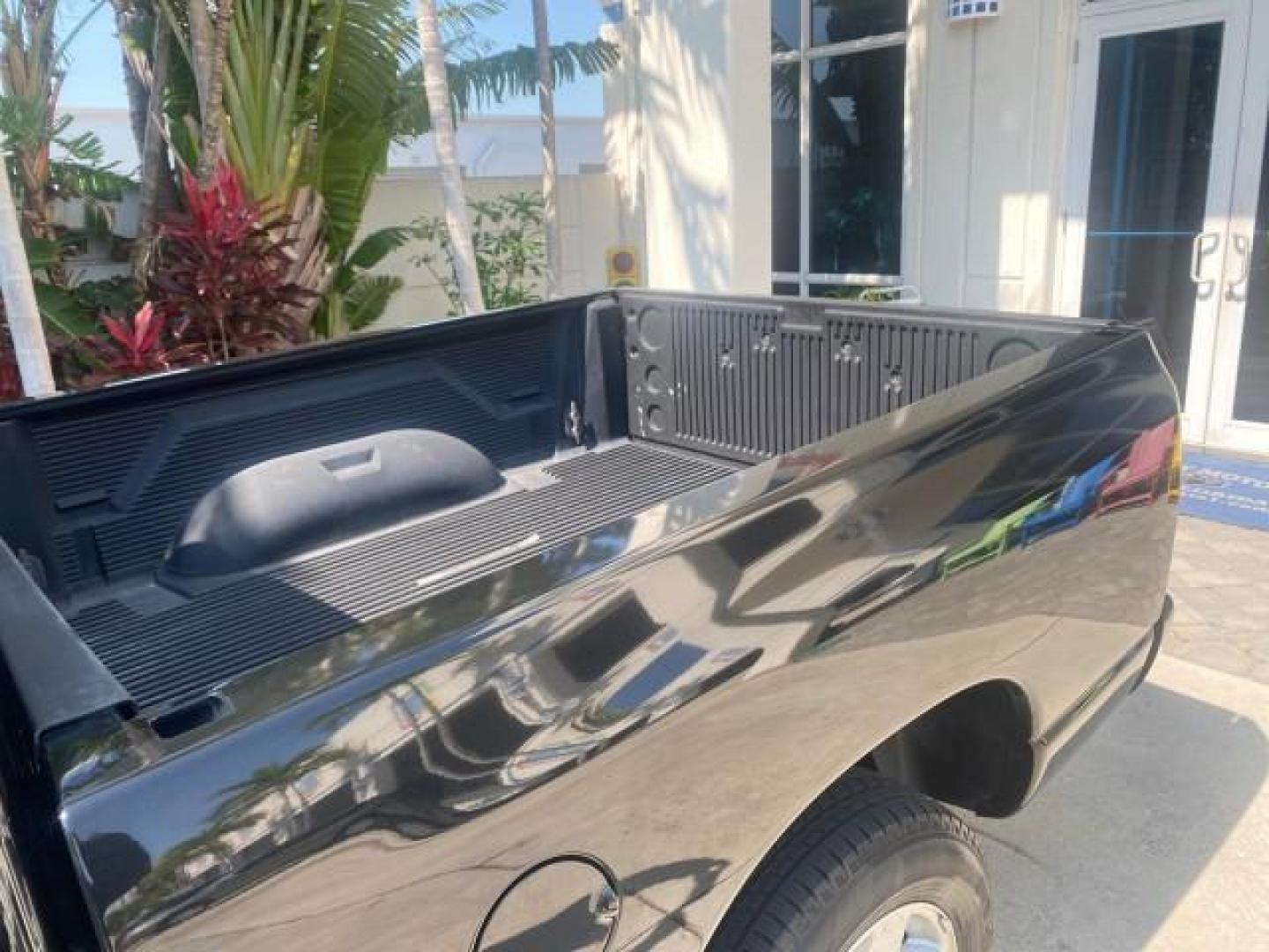 2005 Black /Dark Slate Gray Dodge Ram 1500 SLT 1 OWNER FL LOW MILES 52,299 (1D7HA16D35J) with an 5.7L V8 Hemi Magnum Engine engine, Automatic transmission, located at 4701 North Dixie Hwy, Pompano Beach, FL, 33064, (954) 422-2889, 26.240938, -80.123474 - OUR WEBPAGE FLORIDACARS1.COM HAS OVER 100 PHOTOS AND FREE CARFAX LINK 2005 DODGE RAM 1500 SLT 1 OWNER FLORIDA LIKE NEW! VIN: 1D7HA16D35J624608 1 D 7 H A 1 6 D 3 5 J 6 2 4 6 0 8 PICKUP 5.7L V8 F HEMI 5.7 V8 GASOLINE REAR WHEEL DRIVE Top Features Alloy Wheels Bed Liner Cloth Seats Basic Features ABS B - Photo#59
