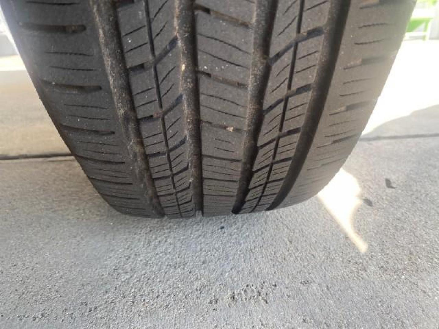 2005 Black /Dark Slate Gray Dodge Ram 1500 SLT 1 OWNER FL LOW MILES 52,299 (1D7HA16D35J) with an 5.7L V8 Hemi Magnum Engine engine, Automatic transmission, located at 4701 North Dixie Hwy, Pompano Beach, FL, 33064, (954) 422-2889, 26.240938, -80.123474 - OUR WEBPAGE FLORIDACARS1.COM HAS OVER 100 PHOTOS AND FREE CARFAX LINK 2005 DODGE RAM 1500 SLT 1 OWNER FLORIDA LIKE NEW! VIN: 1D7HA16D35J624608 1 D 7 H A 1 6 D 3 5 J 6 2 4 6 0 8 PICKUP 5.7L V8 F HEMI 5.7 V8 GASOLINE REAR WHEEL DRIVE Top Features Alloy Wheels Bed Liner Cloth Seats Basic Features ABS B - Photo#63