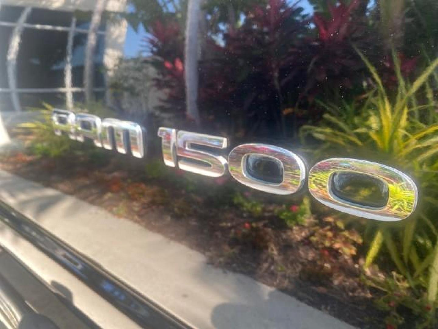 2005 Black /Dark Slate Gray Dodge Ram 1500 SLT 1 OWNER FL LOW MILES 52,299 (1D7HA16D35J) with an 5.7L V8 Hemi Magnum Engine engine, Automatic transmission, located at 4701 North Dixie Hwy, Pompano Beach, FL, 33064, (954) 422-2889, 26.240938, -80.123474 - OUR WEBPAGE FLORIDACARS1.COM HAS OVER 100 PHOTOS AND FREE CARFAX LINK 2005 DODGE RAM 1500 SLT 1 OWNER FLORIDA LIKE NEW! VIN: 1D7HA16D35J624608 1 D 7 H A 1 6 D 3 5 J 6 2 4 6 0 8 PICKUP 5.7L V8 F HEMI 5.7 V8 GASOLINE REAR WHEEL DRIVE Top Features Alloy Wheels Bed Liner Cloth Seats Basic Features ABS B - Photo#94