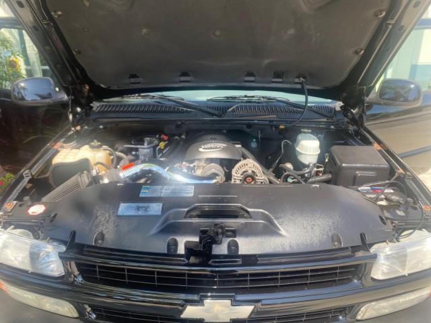 2005 Black /Gray/Dark Charcoal Chevrolet Tahoe LS Z71 1 OWNER LOW MILES 82,796 (1GNEC13T85R) with an 5.3L Vortec 5300 V8 SFI Engine engine, Automatic transmission, located at 4701 North Dixie Hwy, Pompano Beach, FL, 33064, (954) 422-2889, 26.240938, -80.123474 - OUR WEBPAGE FLORIDACARS1.COM HAS OVER 100 PHOTOS AND FREE CARFAX LINK 2005 CHEVROLET TAHOE LS 1 OWNER NO ACCIDENTS16 SERVICE RECORDS VIN: 1GNEC13T85R212888 1 G N E C 1 3 T 8 5 R 2 1 2 8 8 8 4 DOOR WAGON/SPORT UTILITY 5.3L V8 F GASOLINE REAR WHEEL DRIVE Top Features Alloy Wheels Rear Air Conditioning - Photo#17