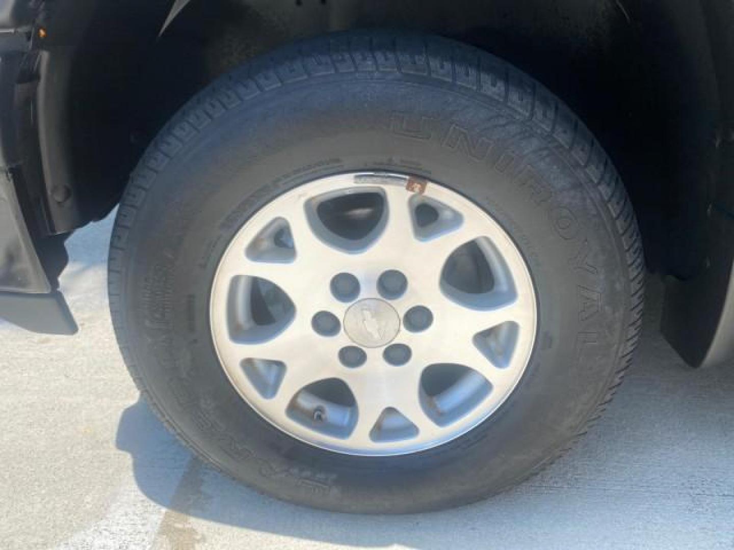 2005 Black /Gray/Dark Charcoal Chevrolet Tahoe LS Z71 1 OWNER LOW MILES 82,796 (1GNEC13T85R) with an 5.3L Vortec 5300 V8 SFI Engine engine, Automatic transmission, located at 4701 North Dixie Hwy, Pompano Beach, FL, 33064, (954) 422-2889, 26.240938, -80.123474 - OUR WEBPAGE FLORIDACARS1.COM HAS OVER 100 PHOTOS AND FREE CARFAX LINK 2005 CHEVROLET TAHOE LS 1 OWNER NO ACCIDENTS16 SERVICE RECORDS VIN: 1GNEC13T85R212888 1 G N E C 1 3 T 8 5 R 2 1 2 8 8 8 4 DOOR WAGON/SPORT UTILITY 5.3L V8 F GASOLINE REAR WHEEL DRIVE Top Features Alloy Wheels Rear Air Conditioning - Photo#19