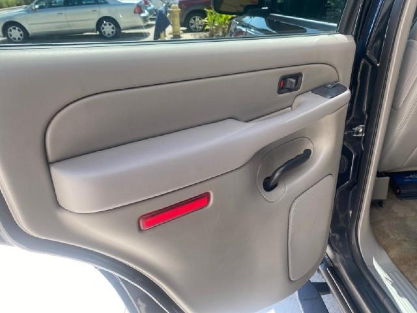 2005 Black /Gray/Dark Charcoal Chevrolet Tahoe LS Z71 1 OWNER LOW MILES 82,796 (1GNEC13T85R) with an 5.3L Vortec 5300 V8 SFI Engine engine, Automatic transmission, located at 4701 North Dixie Hwy, Pompano Beach, FL, 33064, (954) 422-2889, 26.240938, -80.123474 - OUR WEBPAGE FLORIDACARS1.COM HAS OVER 100 PHOTOS AND FREE CARFAX LINK 2005 CHEVROLET TAHOE LS 1 OWNER NO ACCIDENTS16 SERVICE RECORDS VIN: 1GNEC13T85R212888 1 G N E C 1 3 T 8 5 R 2 1 2 8 8 8 4 DOOR WAGON/SPORT UTILITY 5.3L V8 F GASOLINE REAR WHEEL DRIVE Top Features Alloy Wheels Rear Air Conditioning - Photo#61