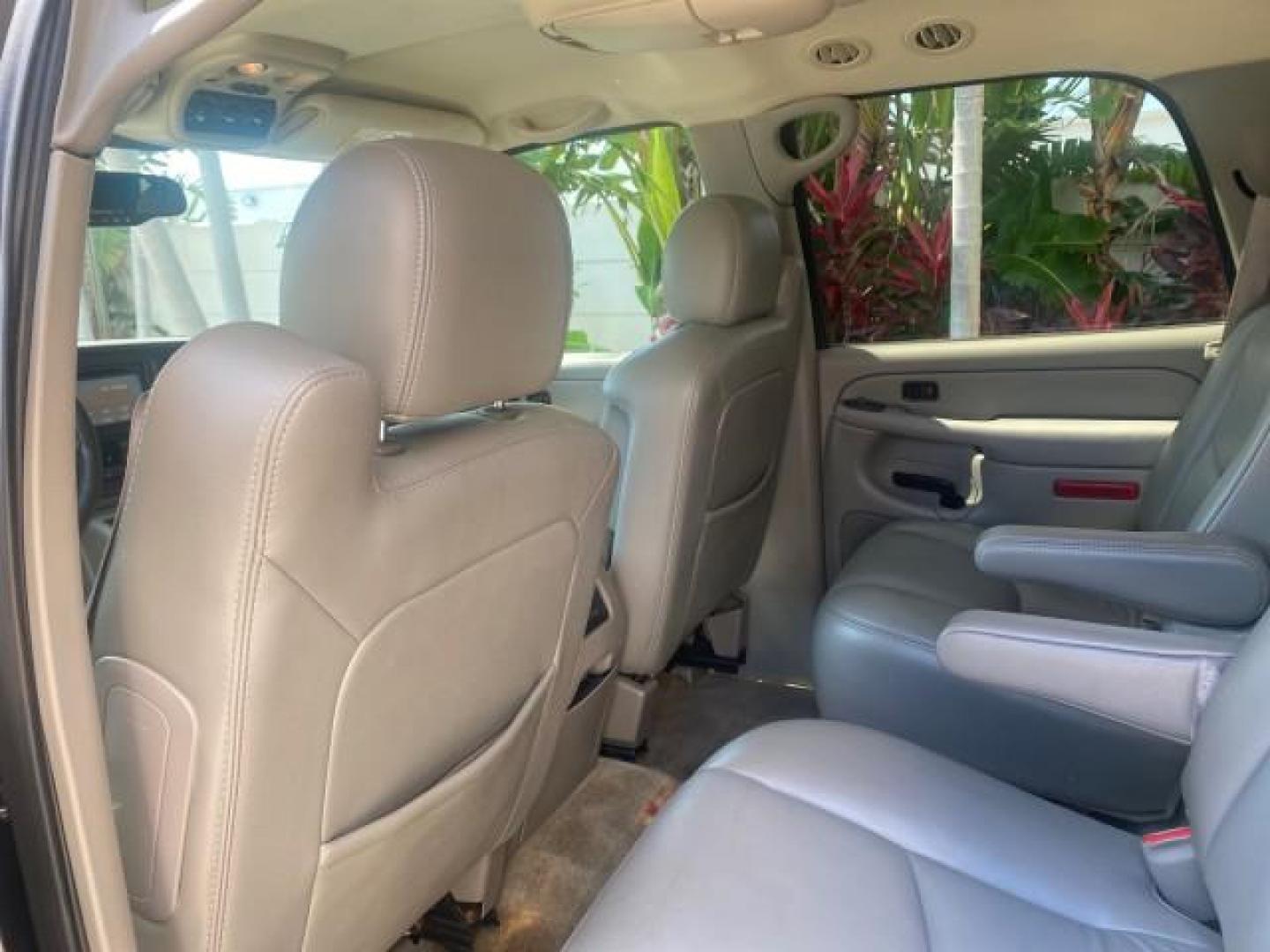 2005 Black /Gray/Dark Charcoal Chevrolet Tahoe LS Z71 1 OWNER LOW MILES 82,796 (1GNEC13T85R) with an 5.3L Vortec 5300 V8 SFI Engine engine, Automatic transmission, located at 4701 North Dixie Hwy, Pompano Beach, FL, 33064, (954) 422-2889, 26.240938, -80.123474 - OUR WEBPAGE FLORIDACARS1.COM HAS OVER 100 PHOTOS AND FREE CARFAX LINK 2005 CHEVROLET TAHOE LS 1 OWNER NO ACCIDENTS16 SERVICE RECORDS VIN: 1GNEC13T85R212888 1 G N E C 1 3 T 8 5 R 2 1 2 8 8 8 4 DOOR WAGON/SPORT UTILITY 5.3L V8 F GASOLINE REAR WHEEL DRIVE Top Features Alloy Wheels Rear Air Conditioning - Photo#64