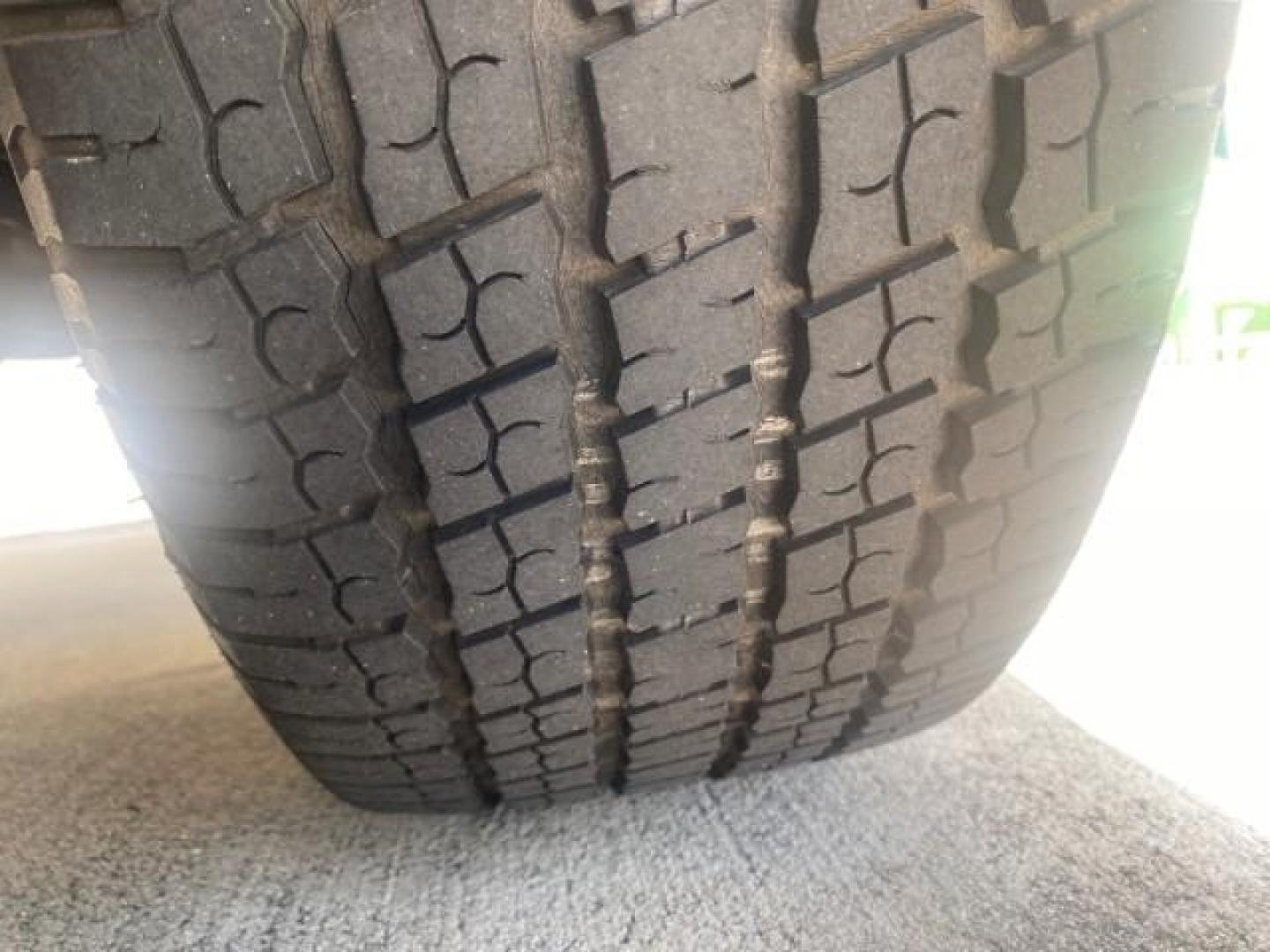 2005 Black /Gray/Dark Charcoal Chevrolet Tahoe LS Z71 1 OWNER LOW MILES 82,796 (1GNEC13T85R) with an 5.3L Vortec 5300 V8 SFI Engine engine, Automatic transmission, located at 4701 North Dixie Hwy, Pompano Beach, FL, 33064, (954) 422-2889, 26.240938, -80.123474 - OUR WEBPAGE FLORIDACARS1.COM HAS OVER 100 PHOTOS AND FREE CARFAX LINK 2005 CHEVROLET TAHOE LS 1 OWNER NO ACCIDENTS16 SERVICE RECORDS VIN: 1GNEC13T85R212888 1 G N E C 1 3 T 8 5 R 2 1 2 8 8 8 4 DOOR WAGON/SPORT UTILITY 5.3L V8 F GASOLINE REAR WHEEL DRIVE Top Features Alloy Wheels Rear Air Conditioning - Photo#73