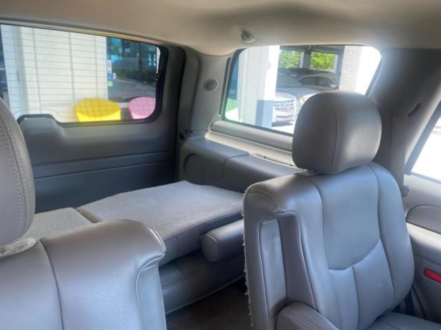 2005 Black /Gray/Dark Charcoal Chevrolet Tahoe LS Z71 1 OWNER LOW MILES 82,796 (1GNEC13T85R) with an 5.3L Vortec 5300 V8 SFI Engine engine, Automatic transmission, located at 4701 North Dixie Hwy, Pompano Beach, FL, 33064, (954) 422-2889, 26.240938, -80.123474 - OUR WEBPAGE FLORIDACARS1.COM HAS OVER 100 PHOTOS AND FREE CARFAX LINK 2005 CHEVROLET TAHOE LS 1 OWNER NO ACCIDENTS16 SERVICE RECORDS VIN: 1GNEC13T85R212888 1 G N E C 1 3 T 8 5 R 2 1 2 8 8 8 4 DOOR WAGON/SPORT UTILITY 5.3L V8 F GASOLINE REAR WHEEL DRIVE Top Features Alloy Wheels Rear Air Conditioning - Photo#99