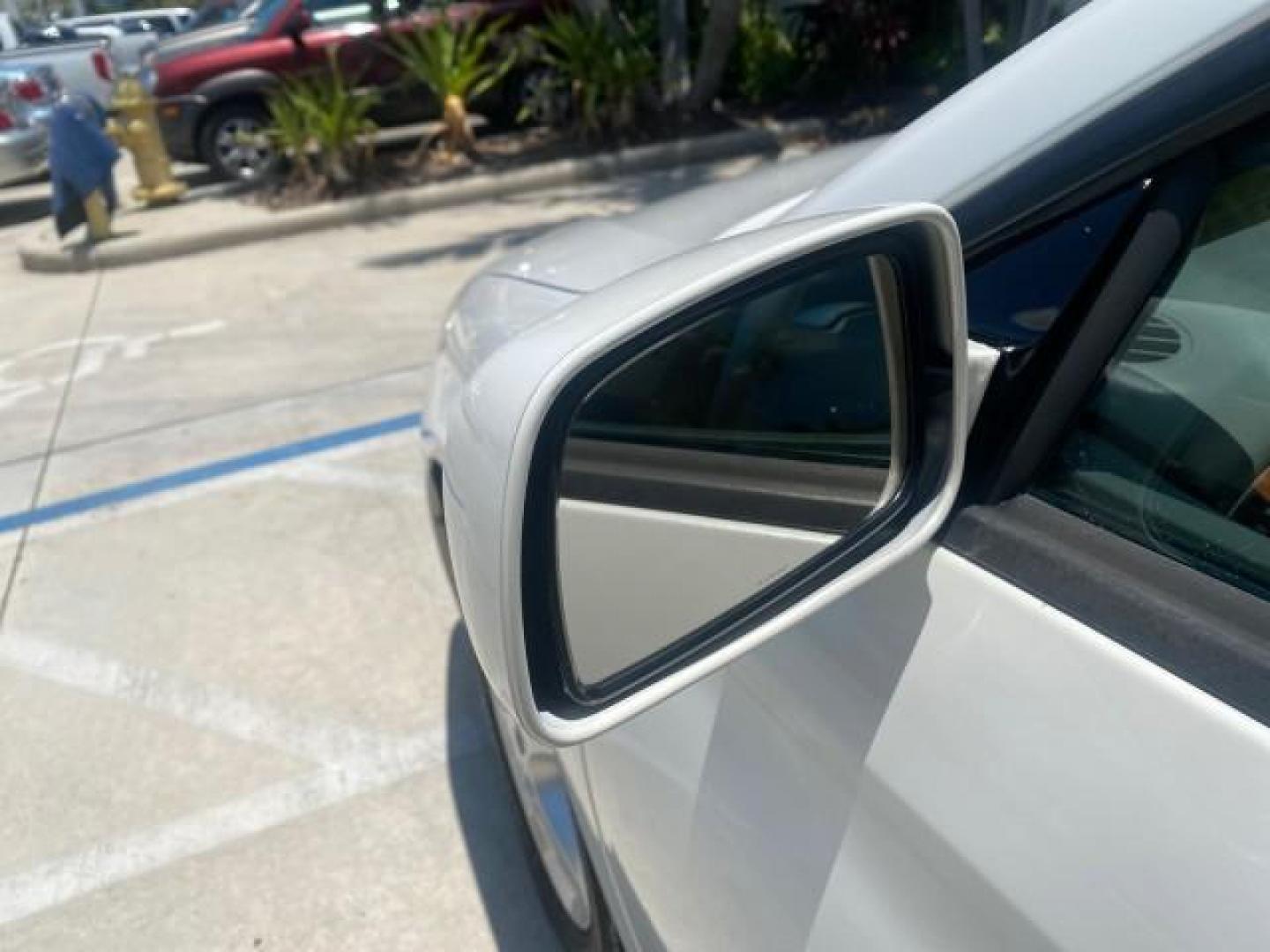 2008 Blizzard White Pearl /Ivory Toyota Camry Solara SLE 1 owner fl low miles 61,220 (4T1FA38P78U) with an 3.3L DOHC SMPI VVT-i 24-Valve V6 Engine engine, Automatic transmission, located at 4701 North Dixie Hwy, Pompano Beach, FL, 33064, (954) 422-2889, 26.240938, -80.123474 - OUR WEBPAGE FLORIDACARS1.COM HAS OVER 100 PHOTOS AND FREE CARFAX LINK 2008 TOYOTA CAMRY SOLARA SLE V6 PEARL WHITE IMMACULATE VIN: 4T1FA38P78U161195 4 T 1 F A 3 8 P 7 8 U 1 6 1 1 9 5 CONVERTIBLE 3.3L V6 F DOHC 24V 29 MPG GASOLINE FRONT WHEEL DRIVE Top Features Alloy Wheels Leather Seats Bluetooth Tec - Photo#31