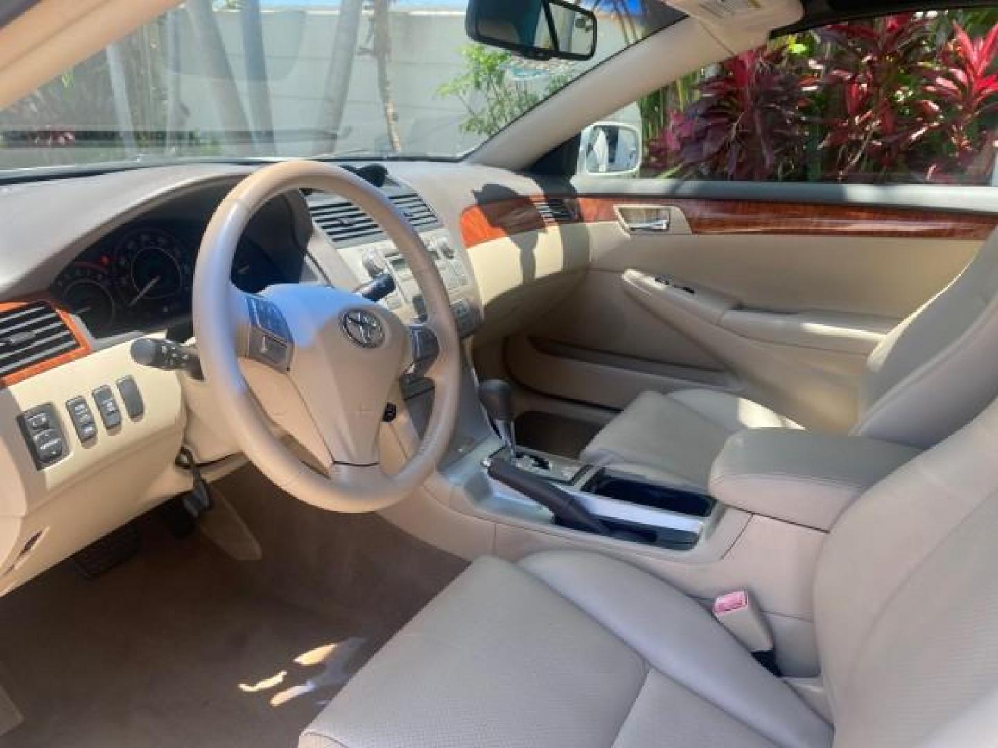 2008 Blizzard White Pearl /Ivory Toyota Camry Solara SLE 1 owner fl low miles 61,220 (4T1FA38P78U) with an 3.3L DOHC SMPI VVT-i 24-Valve V6 Engine engine, Automatic transmission, located at 4701 North Dixie Hwy, Pompano Beach, FL, 33064, (954) 422-2889, 26.240938, -80.123474 - OUR WEBPAGE FLORIDACARS1.COM HAS OVER 100 PHOTOS AND FREE CARFAX LINK 2008 TOYOTA CAMRY SOLARA SLE V6 PEARL WHITE IMMACULATE VIN: 4T1FA38P78U161195 4 T 1 F A 3 8 P 7 8 U 1 6 1 1 9 5 CONVERTIBLE 3.3L V6 F DOHC 24V 29 MPG GASOLINE FRONT WHEEL DRIVE Top Features Alloy Wheels Leather Seats Bluetooth Tec - Photo#36