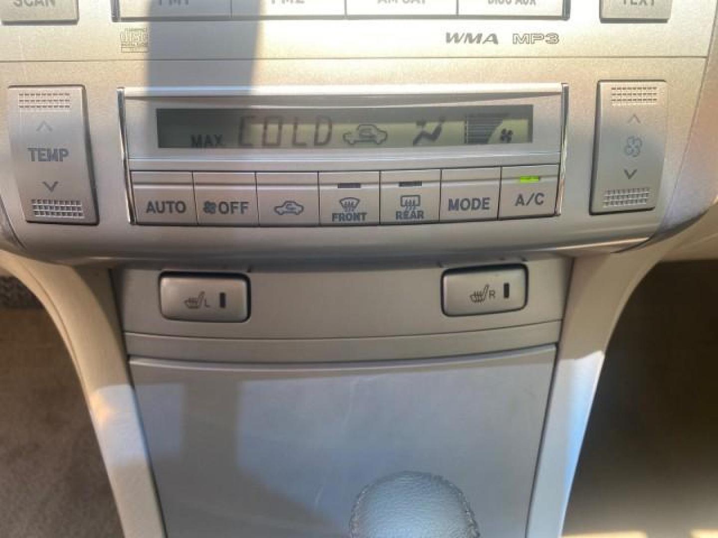 2008 Blizzard White Pearl /Ivory Toyota Camry Solara SLE 1 owner fl low miles 61,220 (4T1FA38P78U) with an 3.3L DOHC SMPI VVT-i 24-Valve V6 Engine engine, Automatic transmission, located at 4701 North Dixie Hwy, Pompano Beach, FL, 33064, (954) 422-2889, 26.240938, -80.123474 - OUR WEBPAGE FLORIDACARS1.COM HAS OVER 100 PHOTOS AND FREE CARFAX LINK 2008 TOYOTA CAMRY SOLARA SLE V6 PEARL WHITE IMMACULATE VIN: 4T1FA38P78U161195 4 T 1 F A 3 8 P 7 8 U 1 6 1 1 9 5 CONVERTIBLE 3.3L V6 F DOHC 24V 29 MPG GASOLINE FRONT WHEEL DRIVE Top Features Alloy Wheels Leather Seats Bluetooth Tec - Photo#46