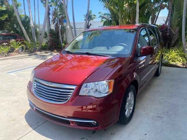 2012 Deep Cherry Red Crystal Pearl /Dark Frost Beige/Medium Frost Beige Interior Chrysler Town and Country 1 OWNER LOW MILES 58.411 (2C4RC1BG4CR) with an 3.6L V6 Cylinder Engine engine, Automatic transmission, located at 4701 North Dixie Hwy, Pompano Beach, FL, 33064, (954) 422-2889, 26.240938, -80.123474 - OUR WEBPAGE FLORIDACARS1.COM HAS OVER 100 PHOTOS AND FREE CARFAX LINK 2012 CHRYSLER TOWN AND COUNTRY TOURING VIN: 2C4RC1BG4CR189972 2 C 4 R C 1 B G 4 C R 1 8 9 9 7 2 VAN 3.6L V6 F DOHC 24V GASOLINE FRONT WHEEL DRIVE Top Features Alloy Wheels Rear Air Conditioning Bluetooth Technology Rear Entertainm - Photo#3