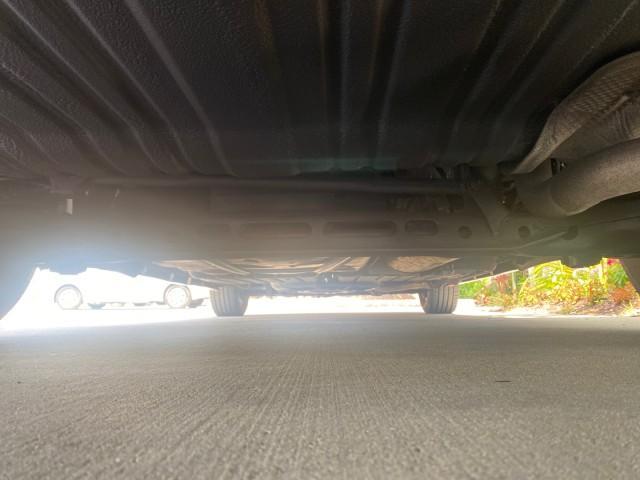 2012 Deep Cherry Red Crystal Pearl /Dark Frost Beige/Medium Frost Beige Interior Chrysler Town and Country 1 OWNER LOW MILES 58.411 (2C4RC1BG4CR) with an 3.6L V6 Cylinder Engine engine, Automatic transmission, located at 4701 North Dixie Hwy, Pompano Beach, FL, 33064, (954) 422-2889, 26.240938, -80.123474 - OUR WEBPAGE FLORIDACARS1.COM HAS OVER 100 PHOTOS AND FREE CARFAX LINK 2012 CHRYSLER TOWN AND COUNTRY TOURING VIN: 2C4RC1BG4CR189972 2 C 4 R C 1 B G 4 C R 1 8 9 9 7 2 VAN 3.6L V6 F DOHC 24V GASOLINE FRONT WHEEL DRIVE Top Features Alloy Wheels Rear Air Conditioning Bluetooth Technology Rear Entertainm - Photo#22