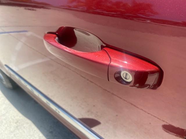 2012 Deep Cherry Red Crystal Pearl /Dark Frost Beige/Medium Frost Beige Interior Chrysler Town and Country 1 OWNER LOW MILES 58.411 (2C4RC1BG4CR) with an 3.6L V6 Cylinder Engine engine, Automatic transmission, located at 4701 North Dixie Hwy, Pompano Beach, FL, 33064, (954) 422-2889, 26.240938, -80.123474 - OUR WEBPAGE FLORIDACARS1.COM HAS OVER 100 PHOTOS AND FREE CARFAX LINK 2012 CHRYSLER TOWN AND COUNTRY TOURING VIN: 2C4RC1BG4CR189972 2 C 4 R C 1 B G 4 C R 1 8 9 9 7 2 VAN 3.6L V6 F DOHC 24V GASOLINE FRONT WHEEL DRIVE Top Features Alloy Wheels Rear Air Conditioning Bluetooth Technology Rear Entertainm - Photo#28