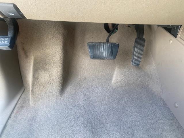 2012 Deep Cherry Red Crystal Pearl /Dark Frost Beige/Medium Frost Beige Interior Chrysler Town and Country 1 OWNER LOW MILES 58.411 (2C4RC1BG4CR) with an 3.6L V6 Cylinder Engine engine, Automatic transmission, located at 4701 North Dixie Hwy, Pompano Beach, FL, 33064, (954) 422-2889, 26.240938, -80.123474 - OUR WEBPAGE FLORIDACARS1.COM HAS OVER 100 PHOTOS AND FREE CARFAX LINK 2012 CHRYSLER TOWN AND COUNTRY TOURING VIN: 2C4RC1BG4CR189972 2 C 4 R C 1 B G 4 C R 1 8 9 9 7 2 VAN 3.6L V6 F DOHC 24V GASOLINE FRONT WHEEL DRIVE Top Features Alloy Wheels Rear Air Conditioning Bluetooth Technology Rear Entertainm - Photo#43