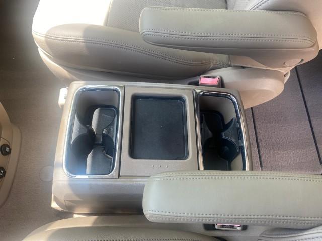 2012 Deep Cherry Red Crystal Pearl /Dark Frost Beige/Medium Frost Beige Interior Chrysler Town and Country 1 OWNER LOW MILES 58.411 (2C4RC1BG4CR) with an 3.6L V6 Cylinder Engine engine, Automatic transmission, located at 4701 North Dixie Hwy, Pompano Beach, FL, 33064, (954) 422-2889, 26.240938, -80.123474 - OUR WEBPAGE FLORIDACARS1.COM HAS OVER 100 PHOTOS AND FREE CARFAX LINK 2012 CHRYSLER TOWN AND COUNTRY TOURING VIN: 2C4RC1BG4CR189972 2 C 4 R C 1 B G 4 C R 1 8 9 9 7 2 VAN 3.6L V6 F DOHC 24V GASOLINE FRONT WHEEL DRIVE Top Features Alloy Wheels Rear Air Conditioning Bluetooth Technology Rear Entertainm - Photo#58